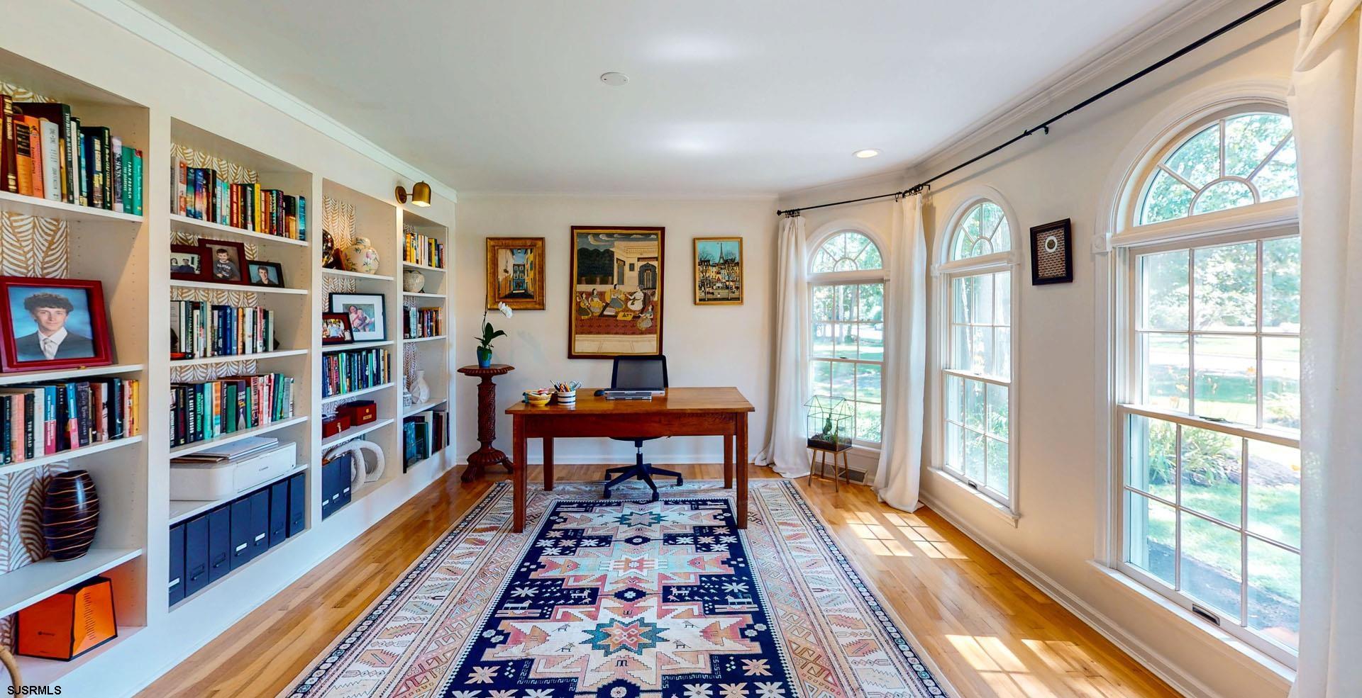 35 Victoria Ln - Picture 3
