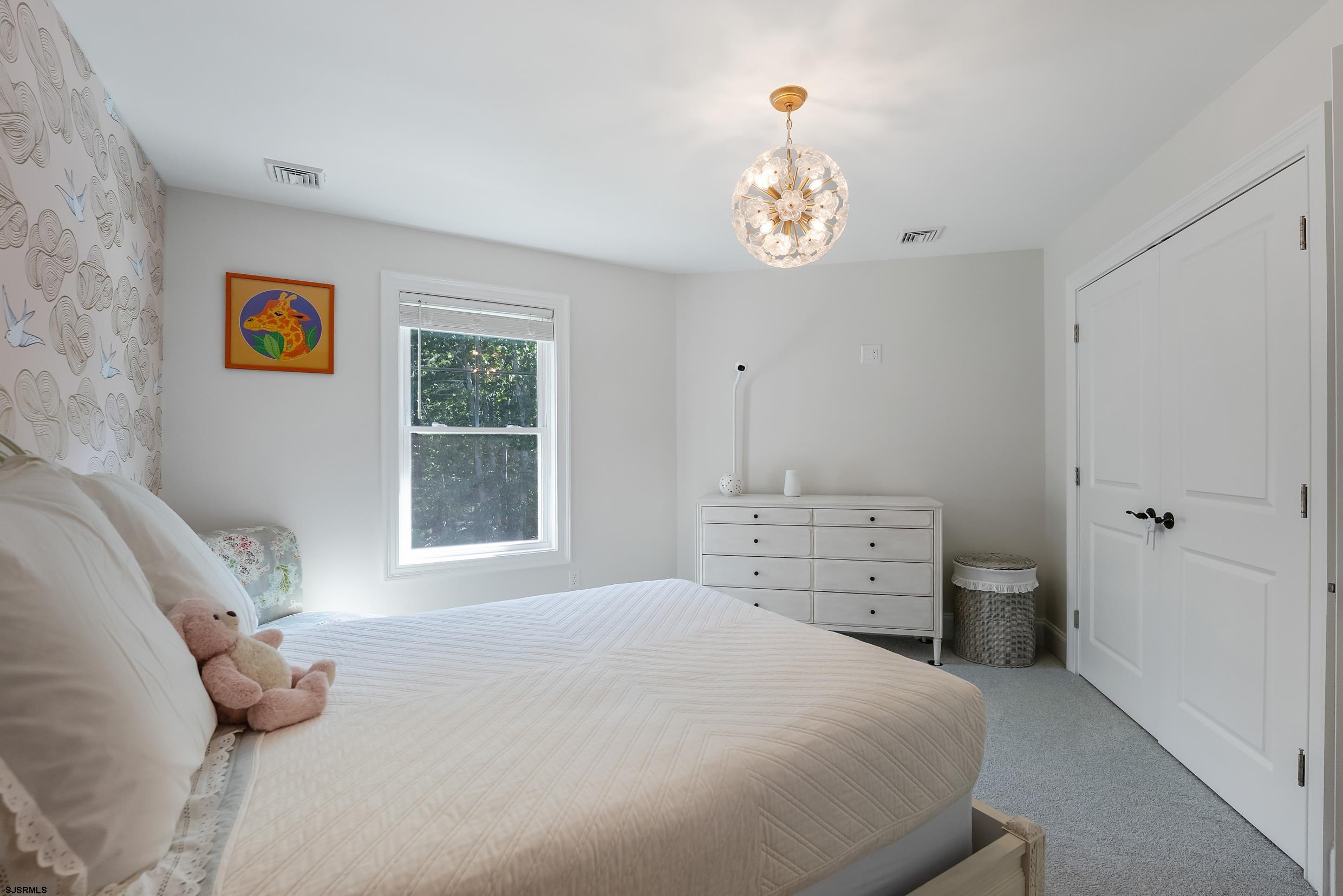 802 Gatehouse Dr