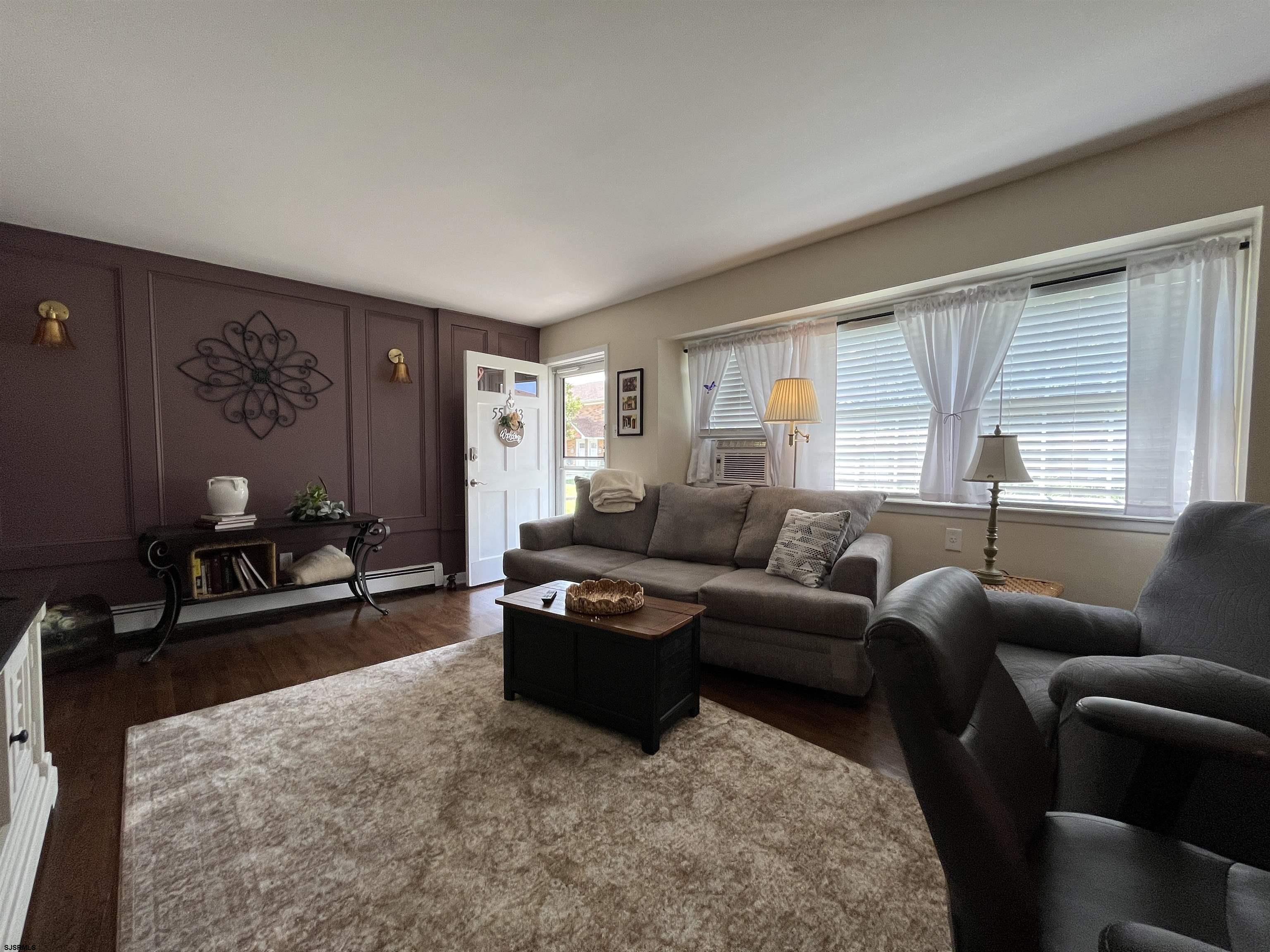 5513 Suffolk Ct - Picture 3