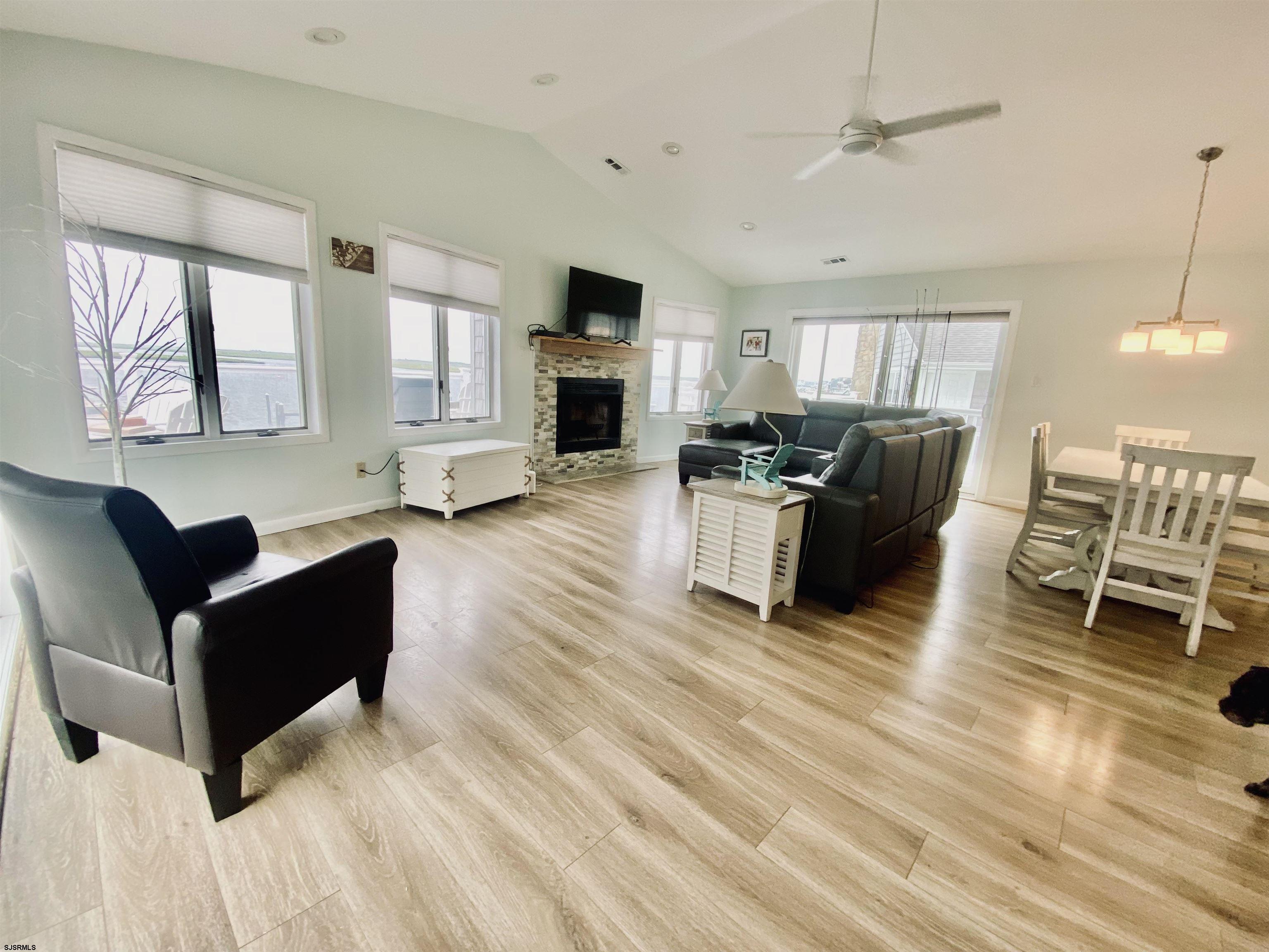 1303 E Shore Dr