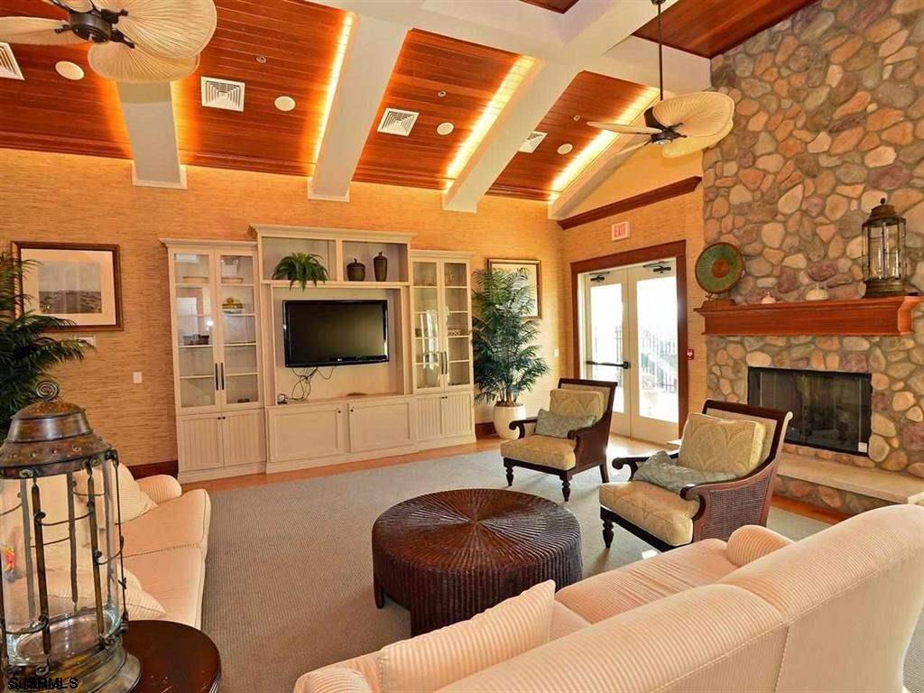 248 MALLARD LANE