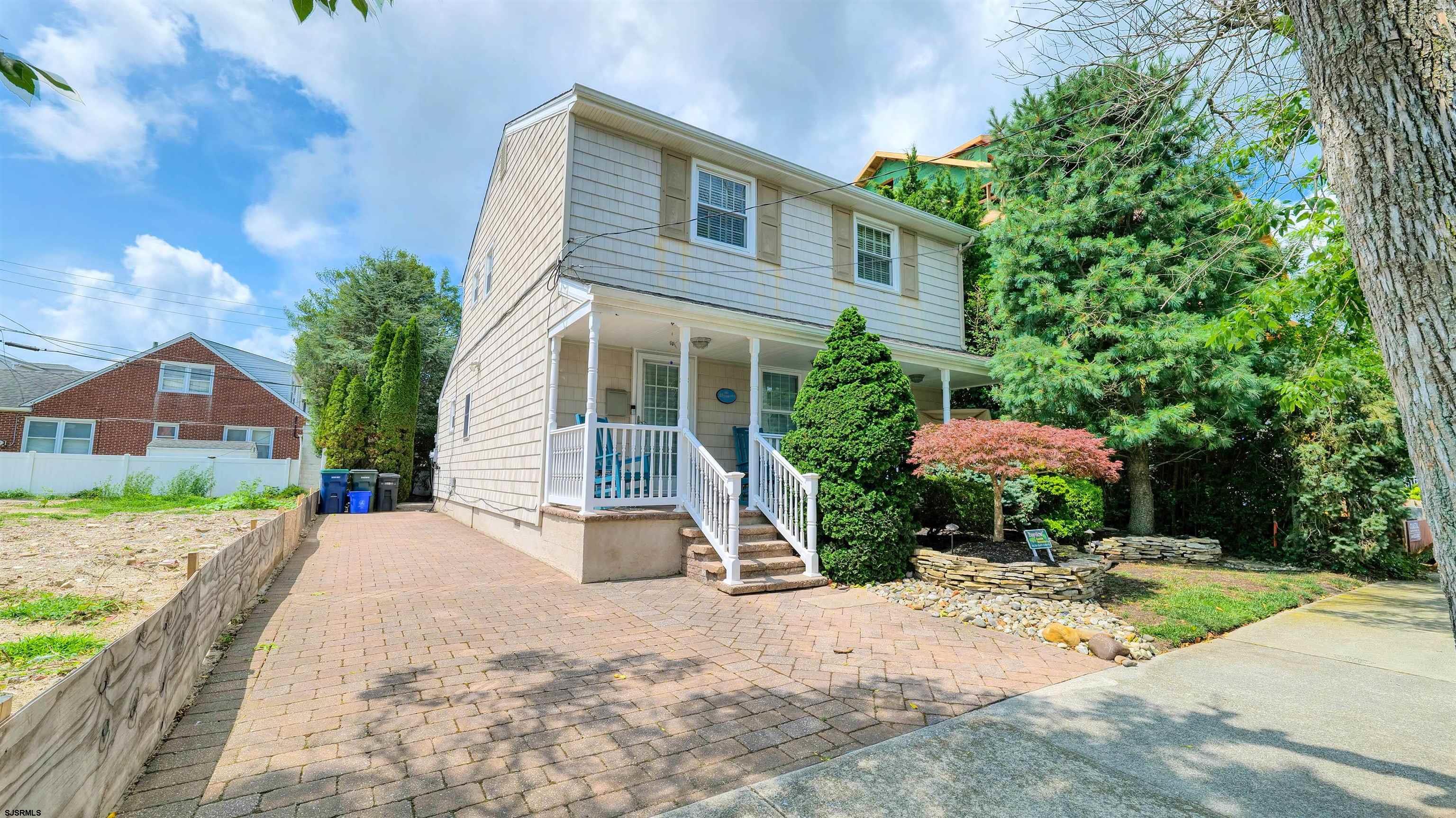 6 N Lancaster Avenue - Picture 1