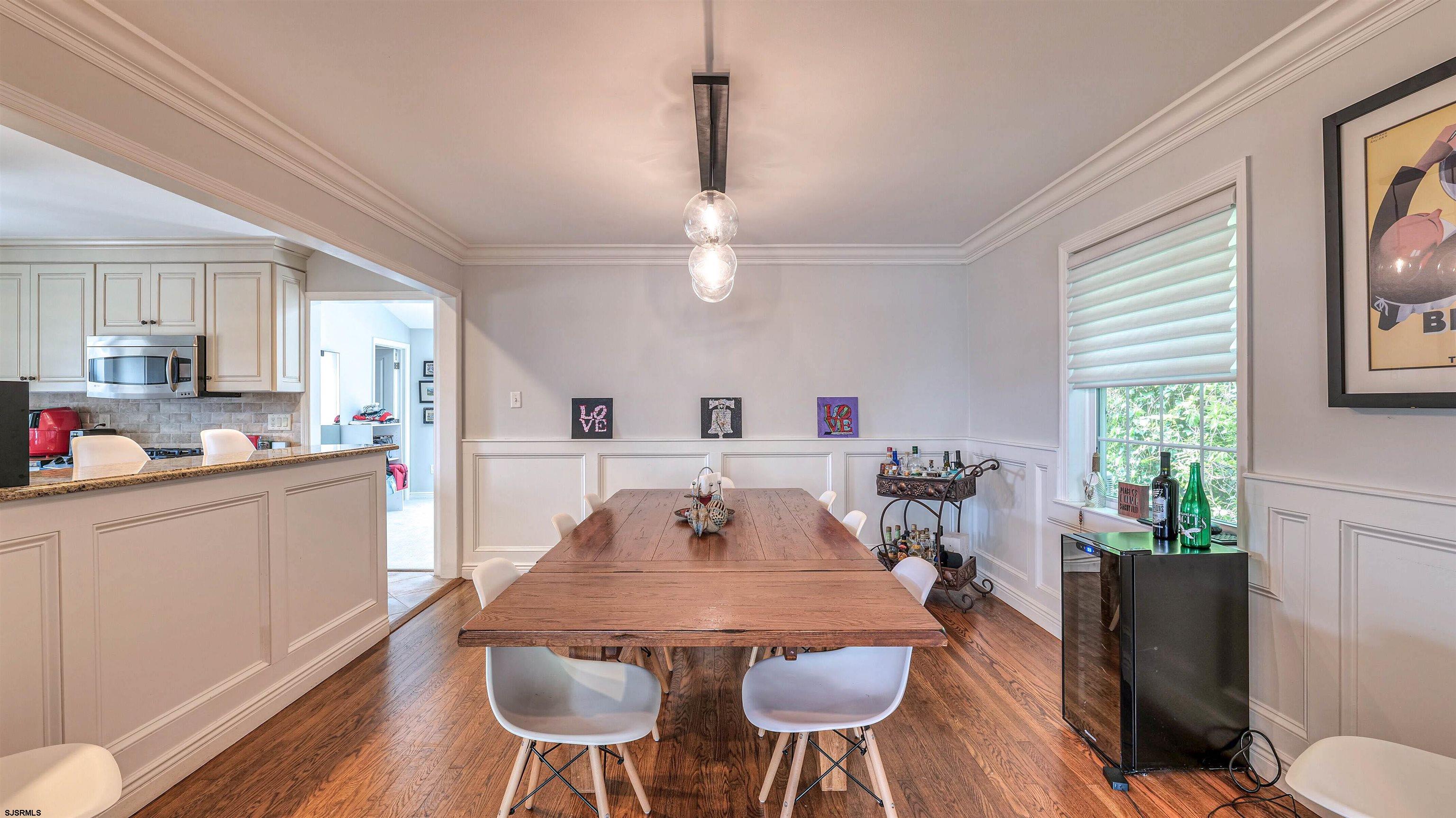 6 N Lancaster Avenue