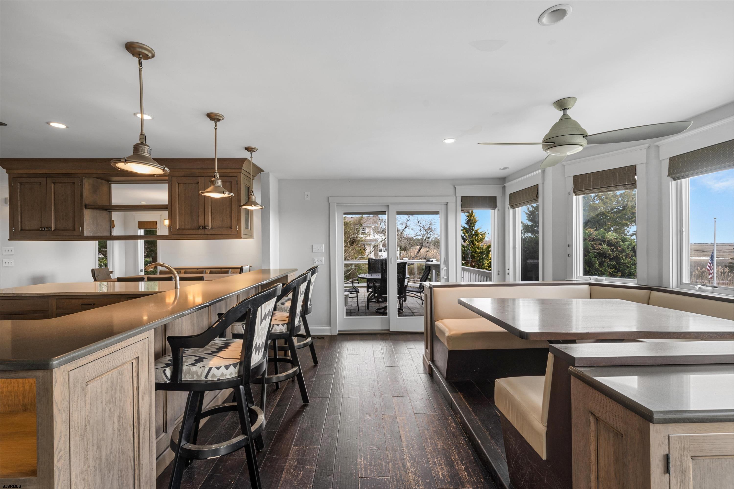 229 Landing Ln