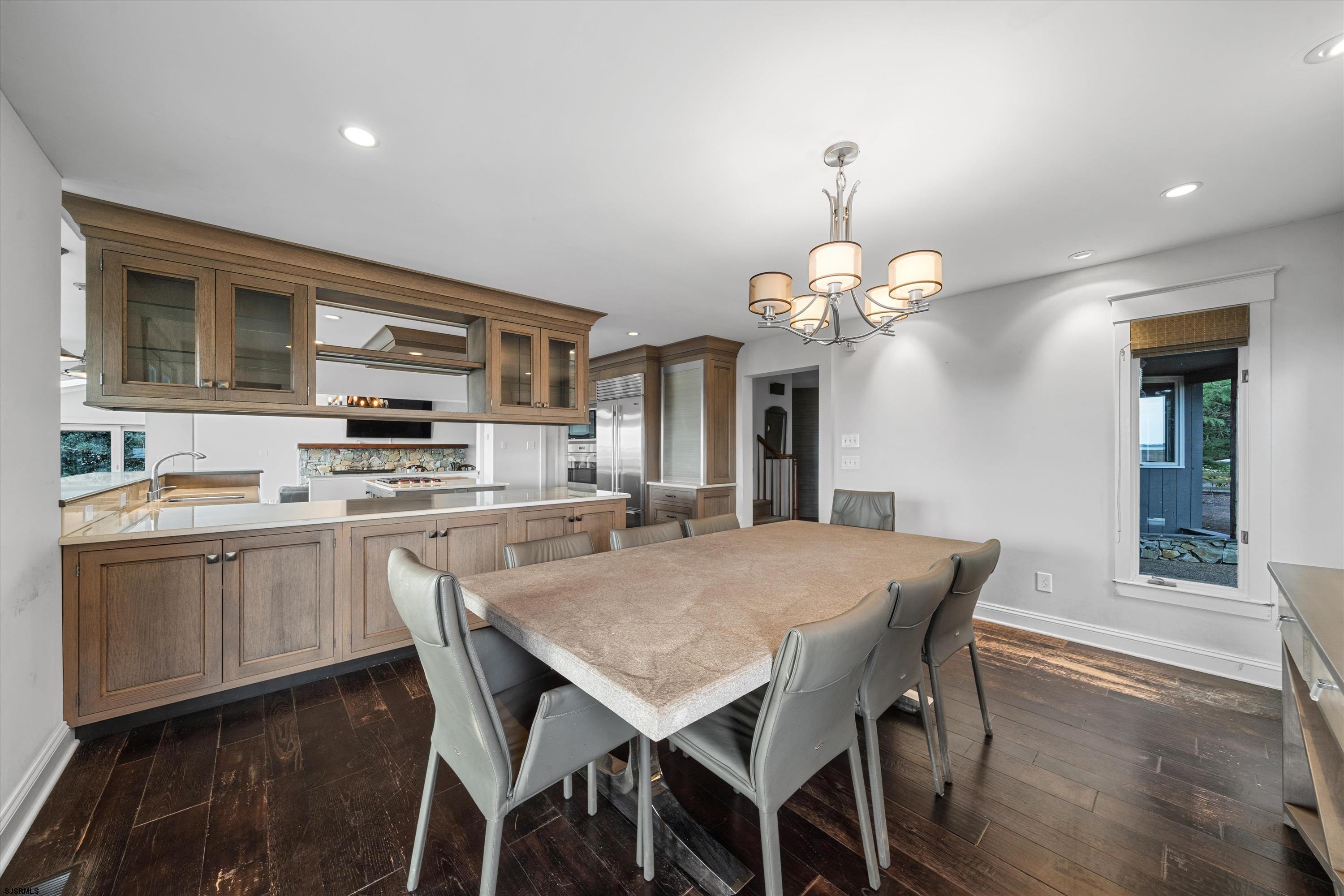 229 Landing Ln