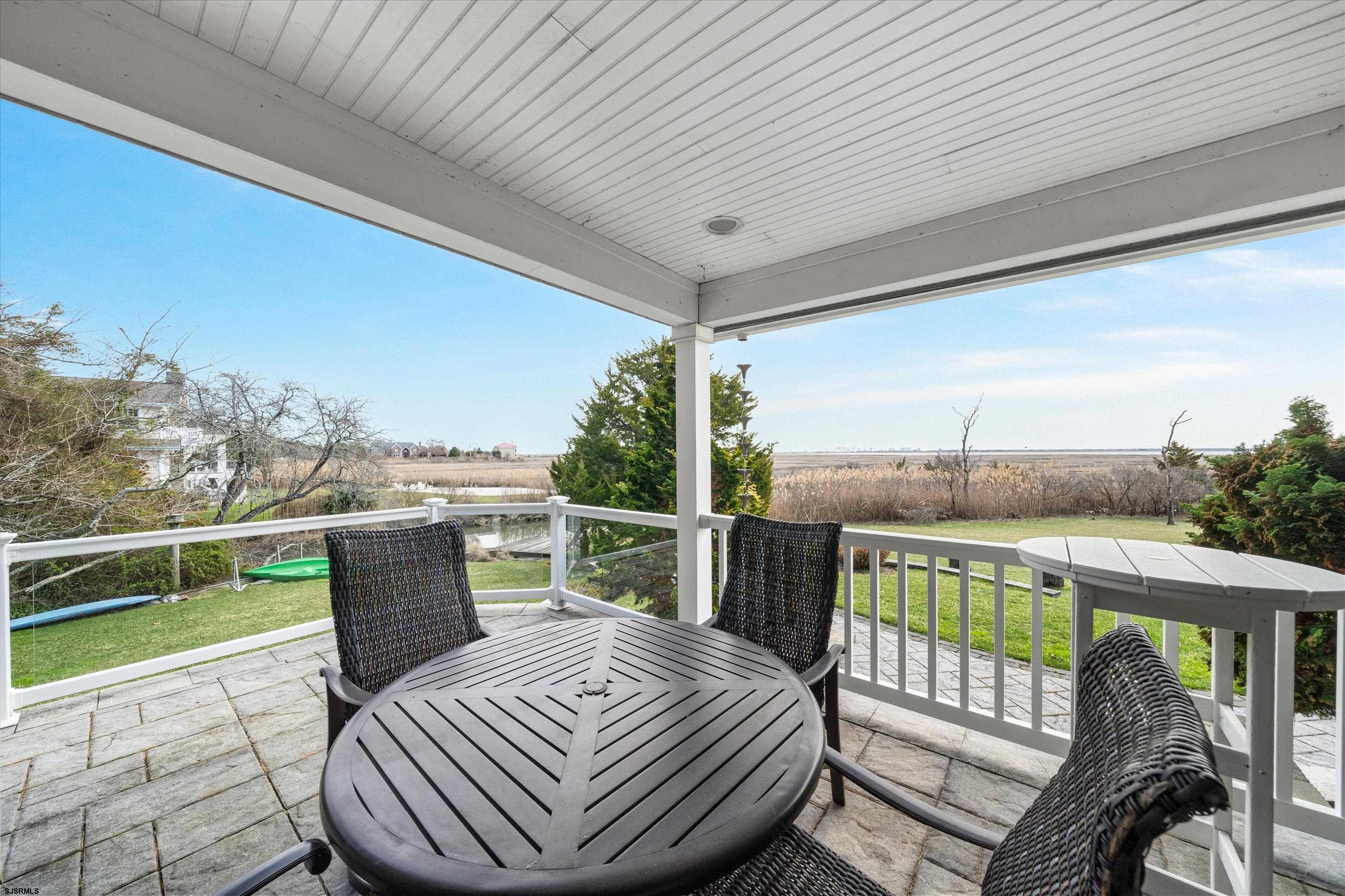 229 Landing Ln