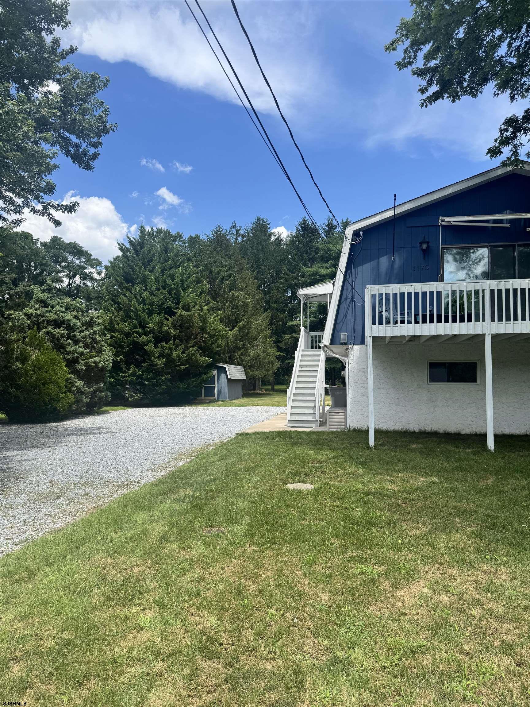 1170 Rogers Avenue - Picture 1