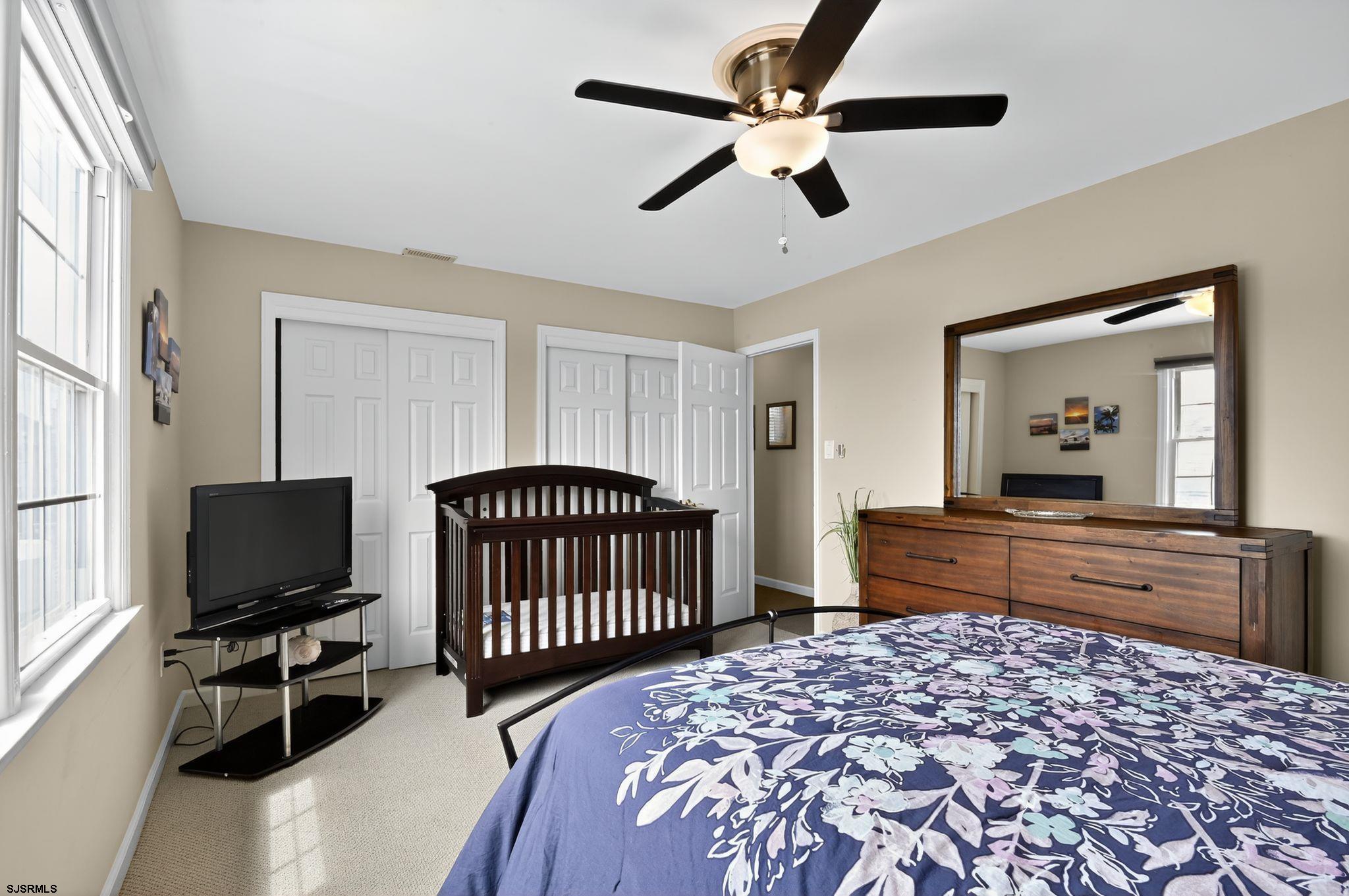 8 Macdermott Pl Pl