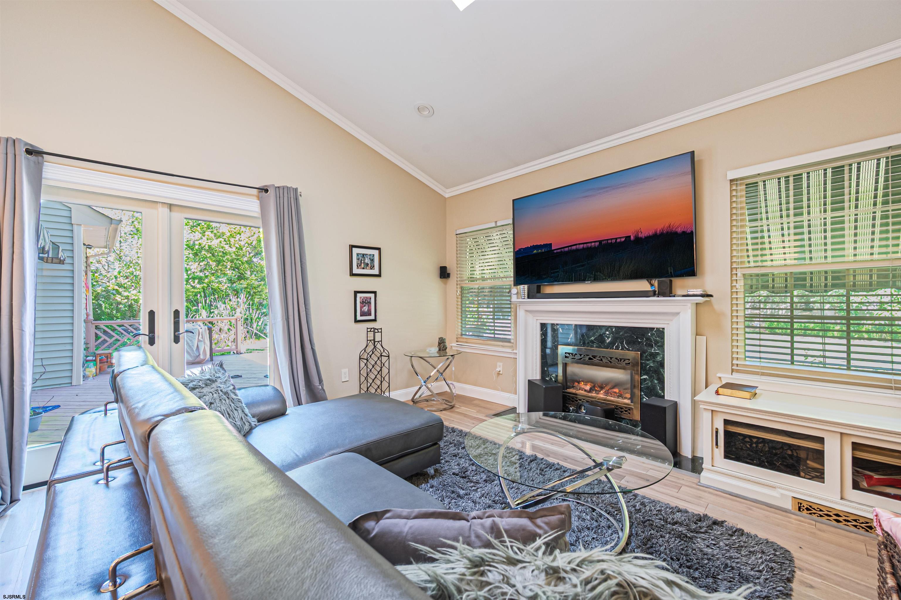 205 Gravel Bend Road