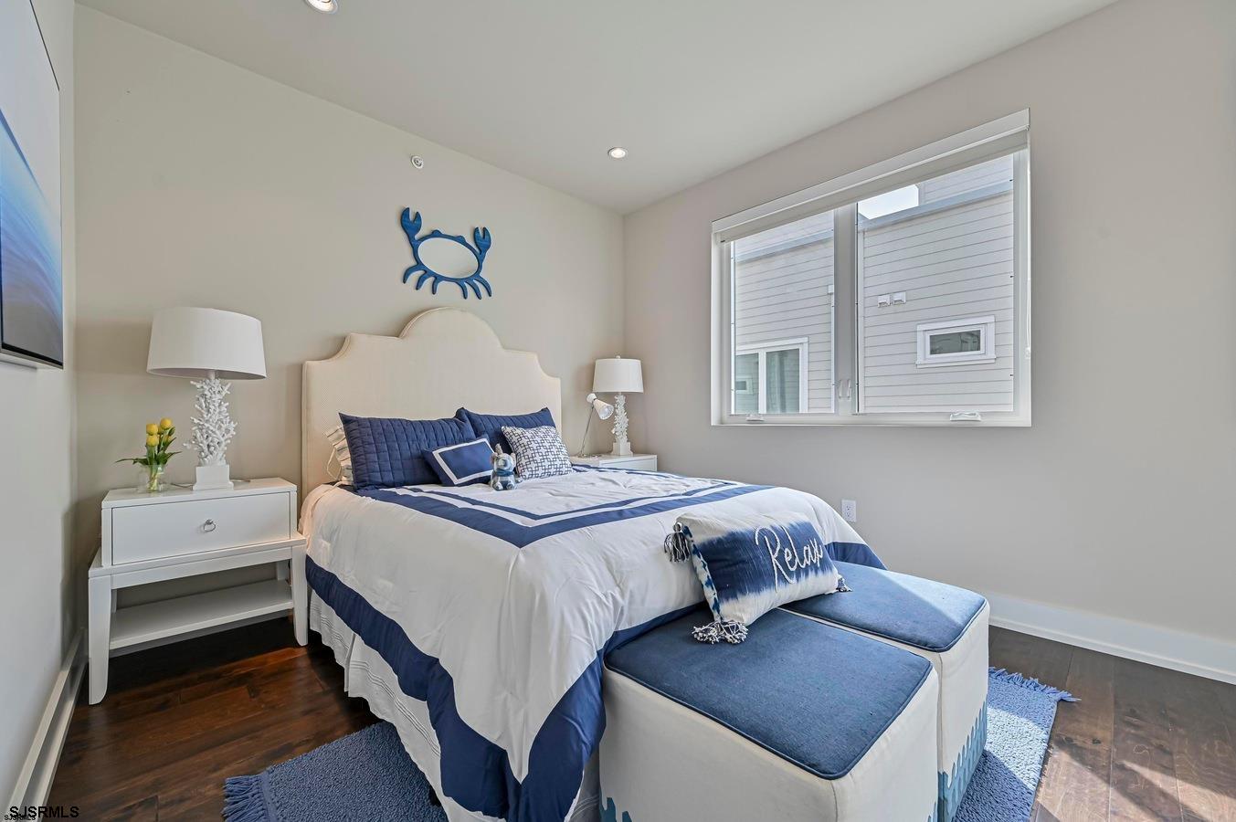 112 S Weymouth Avenue