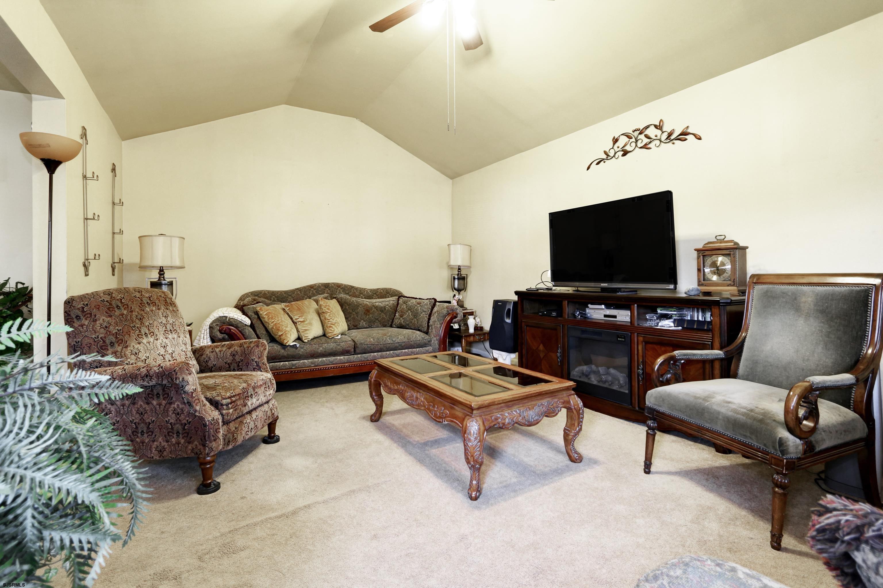 217 Fisler Avenue - Picture 1