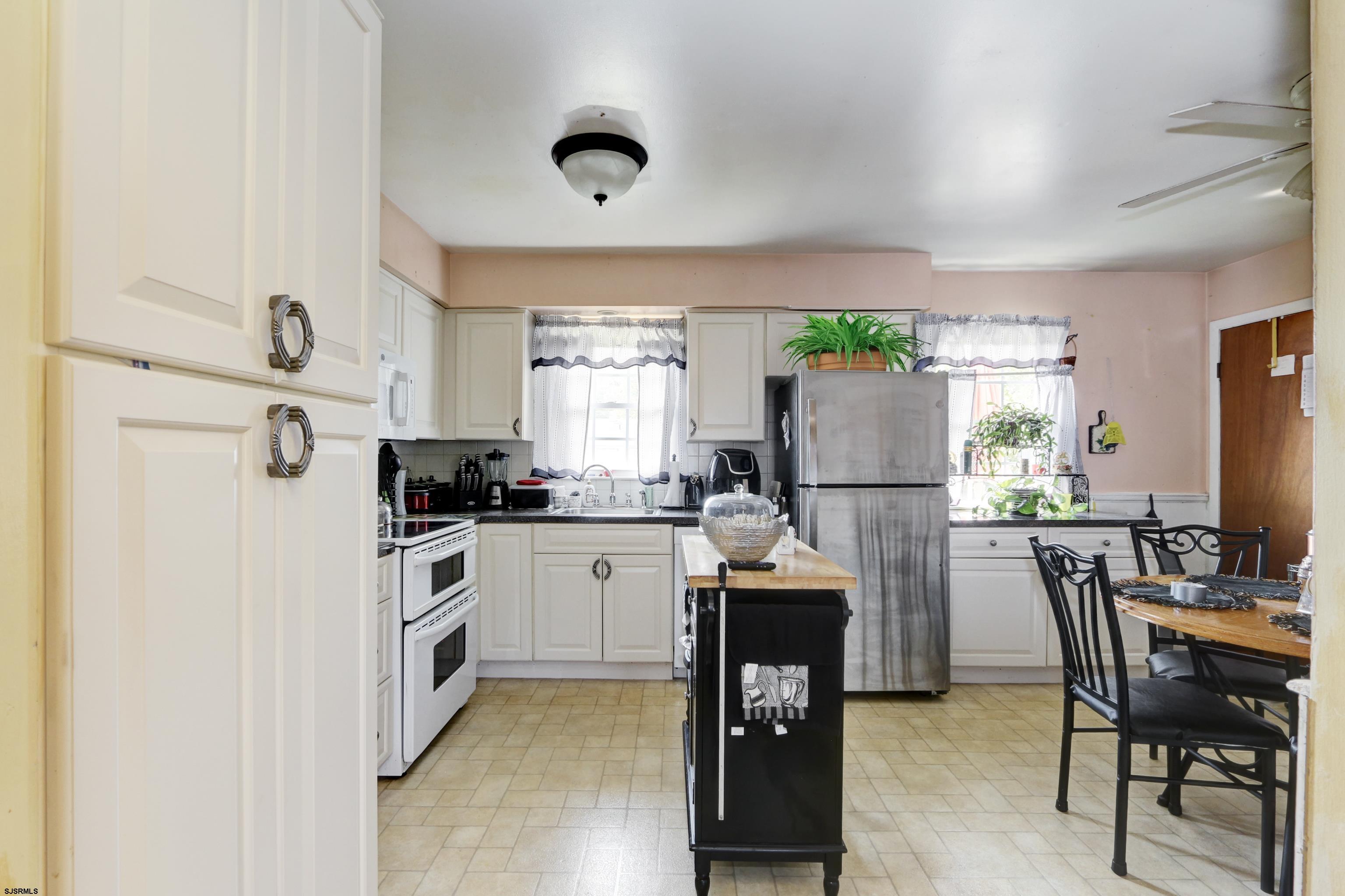 217 Fisler Avenue - Picture 3