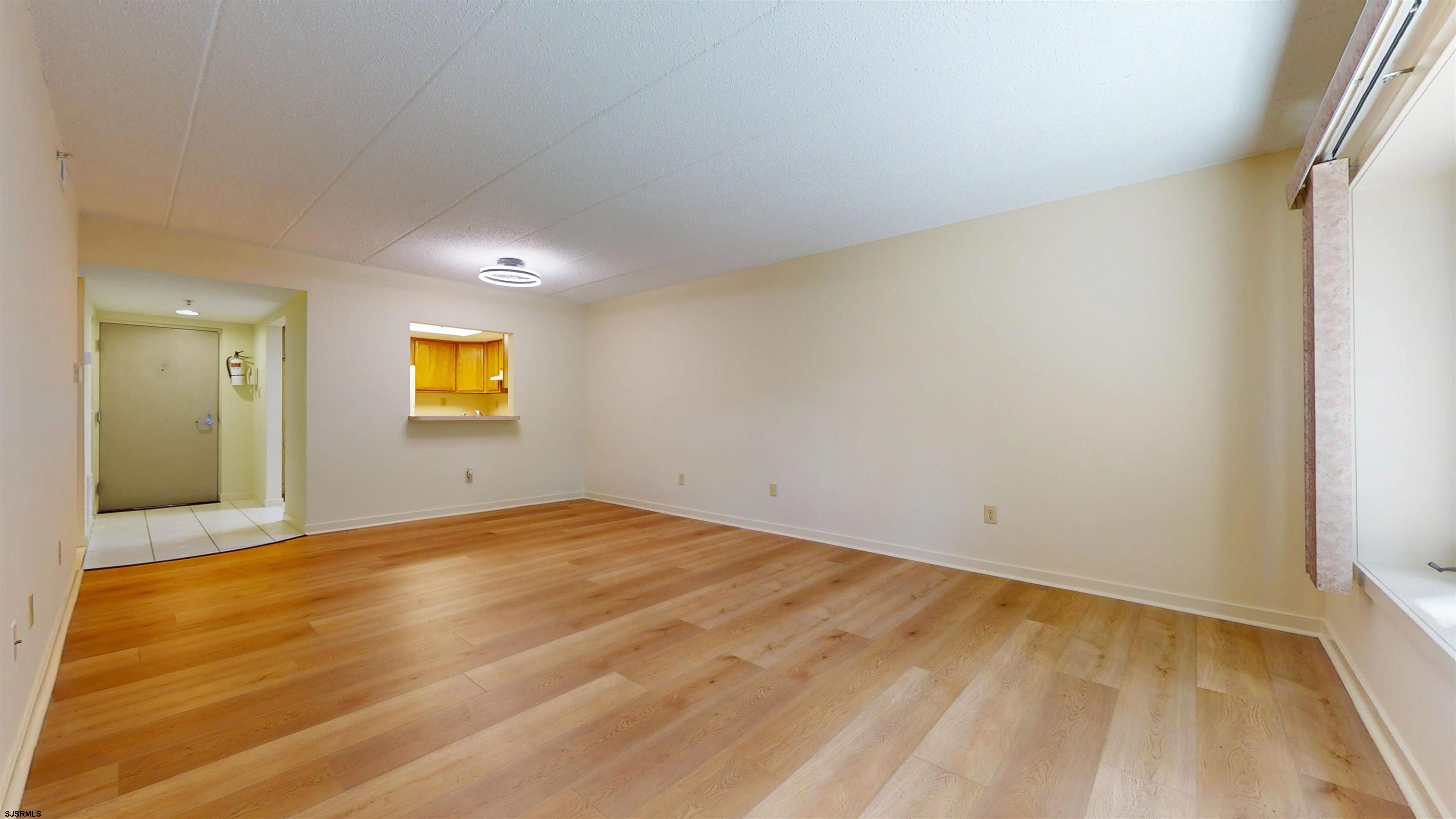 4109 Dolphin Avenue - Picture 3