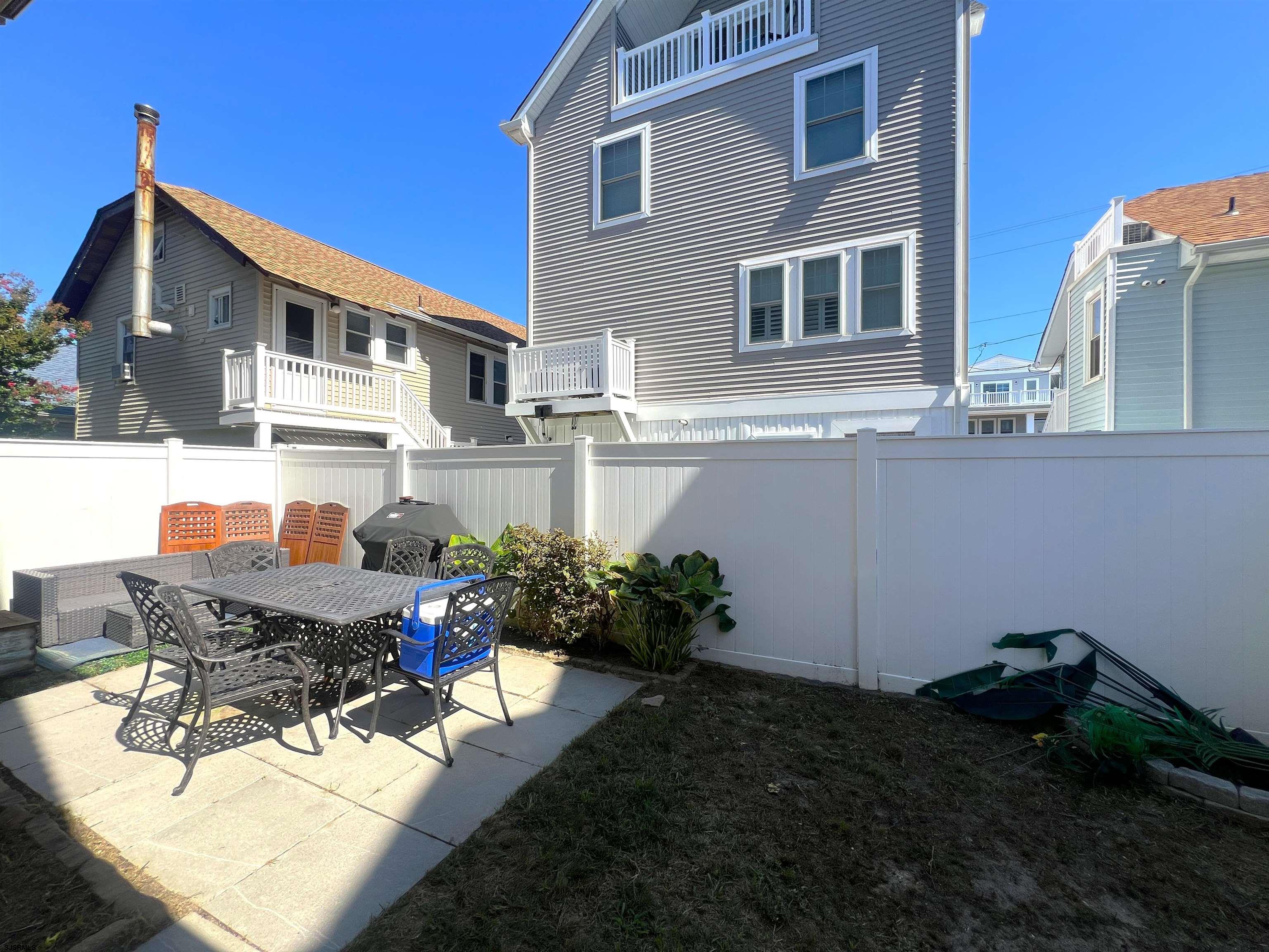 1359 Tioga Terrace