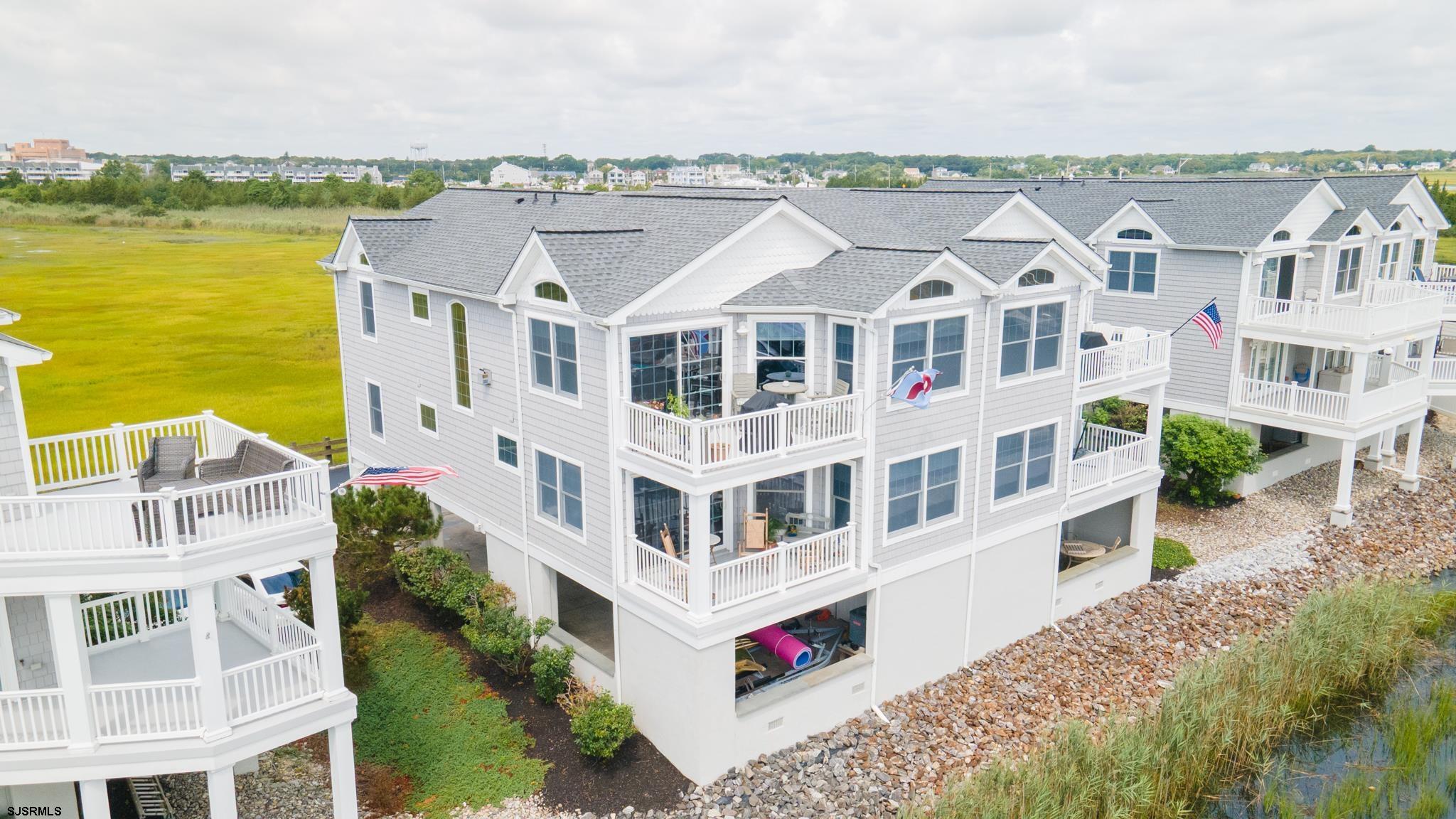 7 Neptune Drive - Picture 3