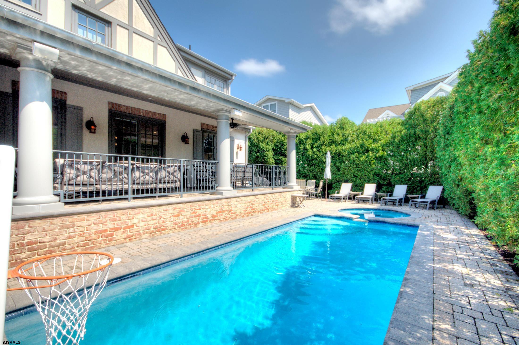 437 N Rumson Avenue