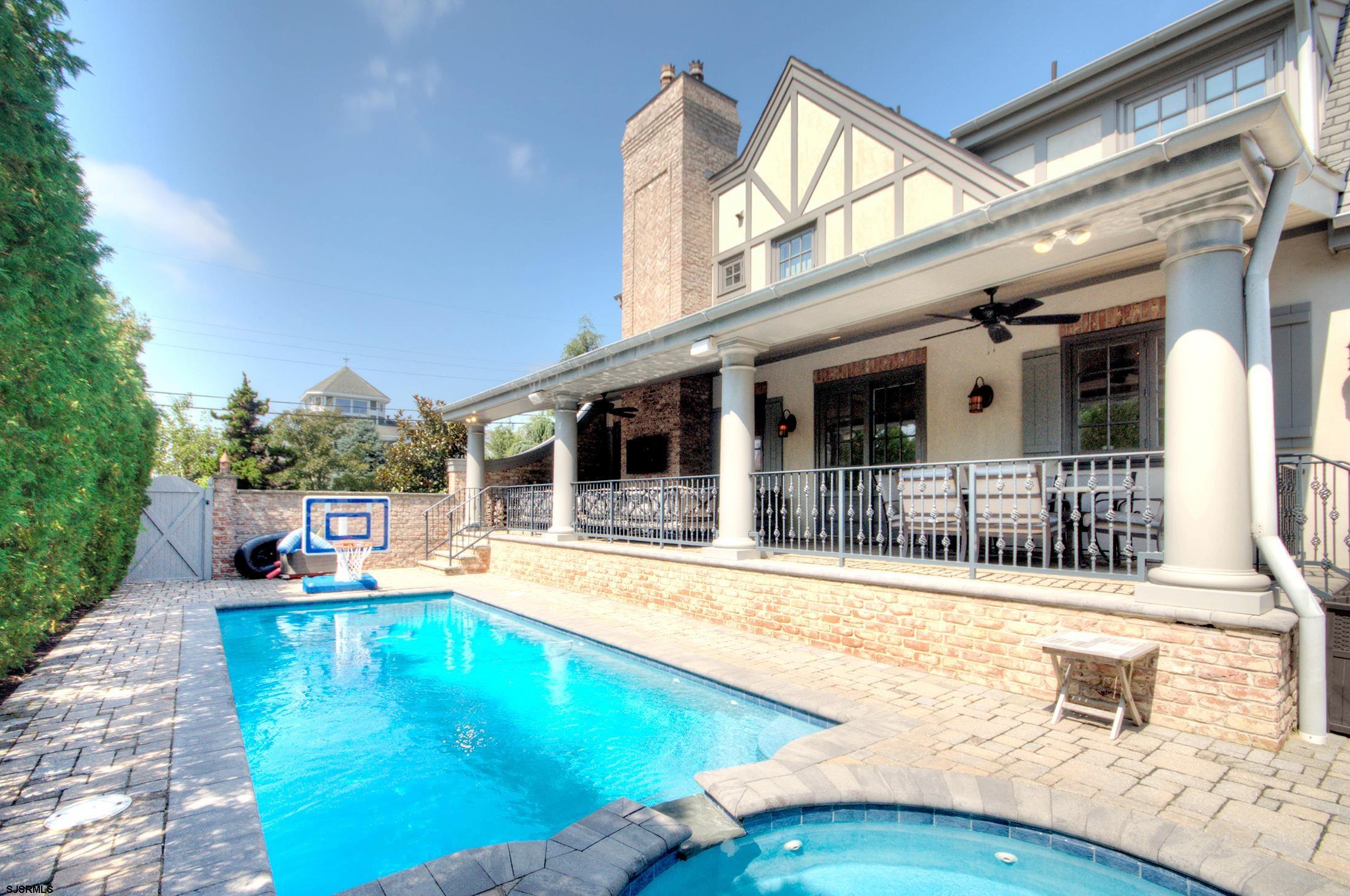 437 N Rumson Avenue
