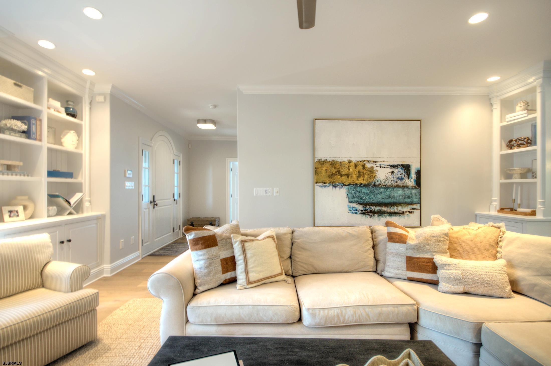 437 N Rumson Avenue
