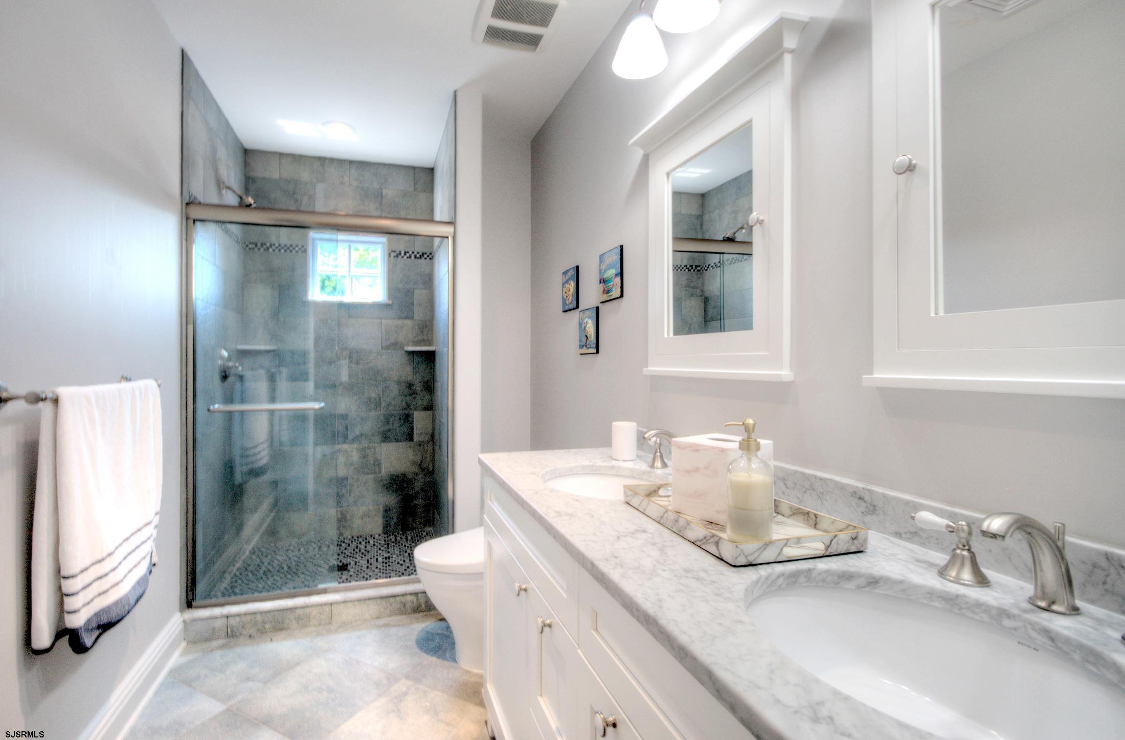 437 N Rumson Avenue