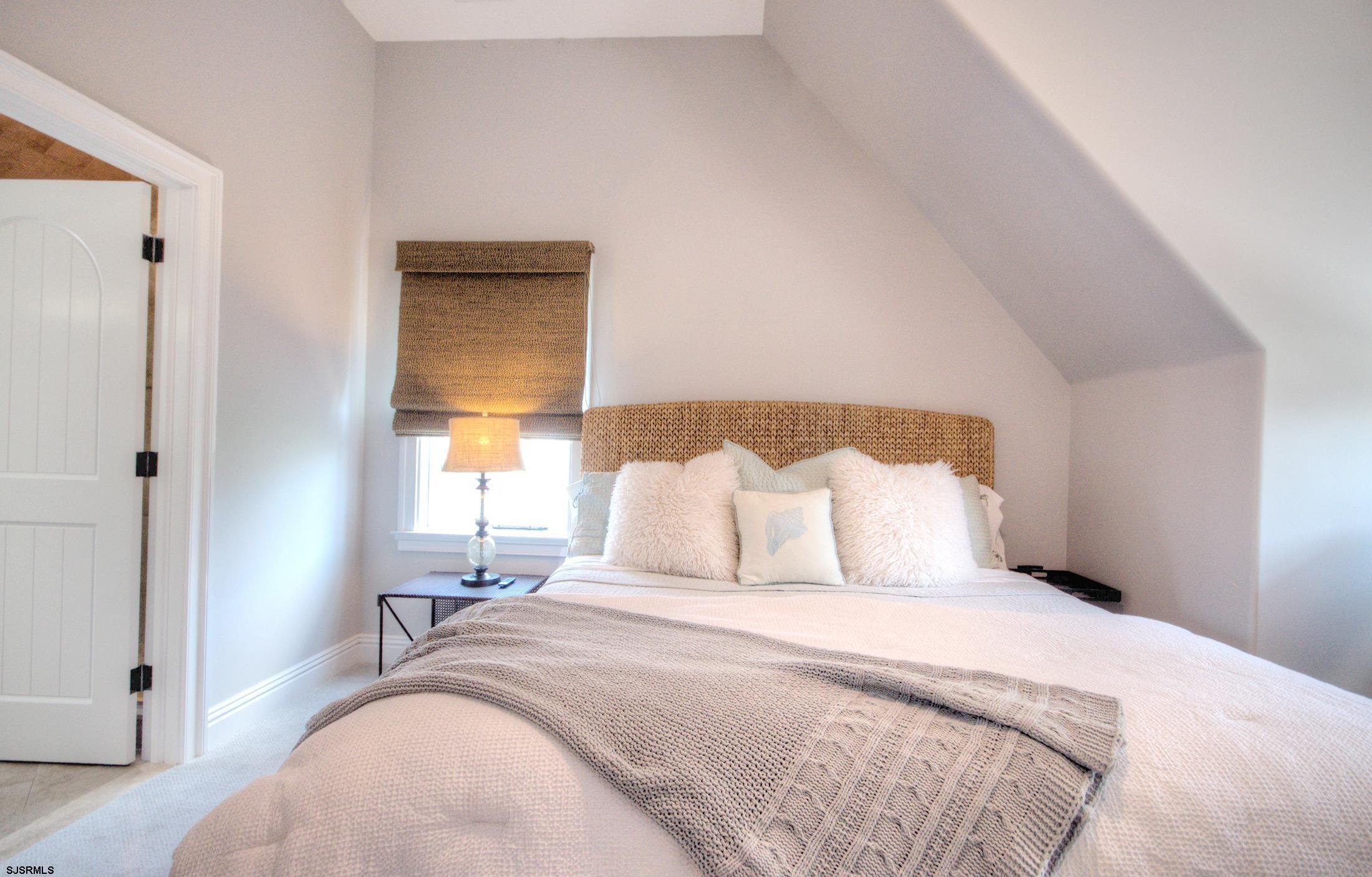 437 N Rumson Avenue