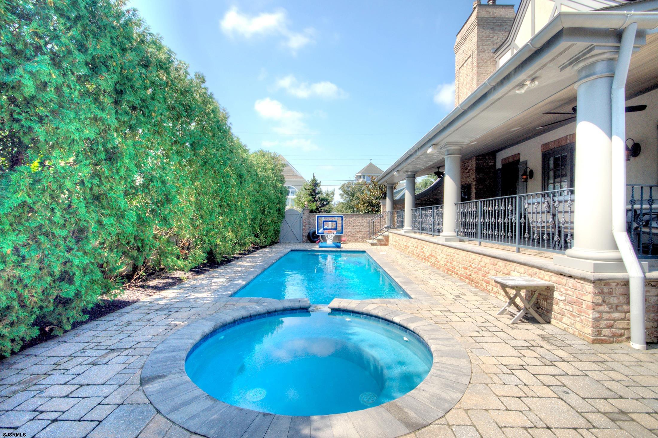 437 N Rumson Avenue