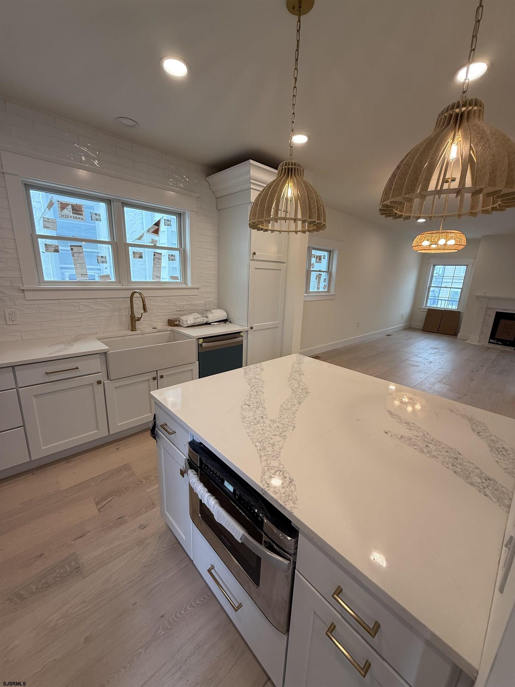 126 N New Haven - Picture 4