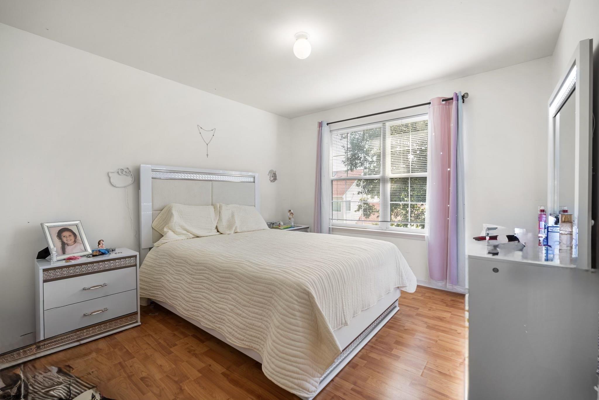 105 Cromwell Ct