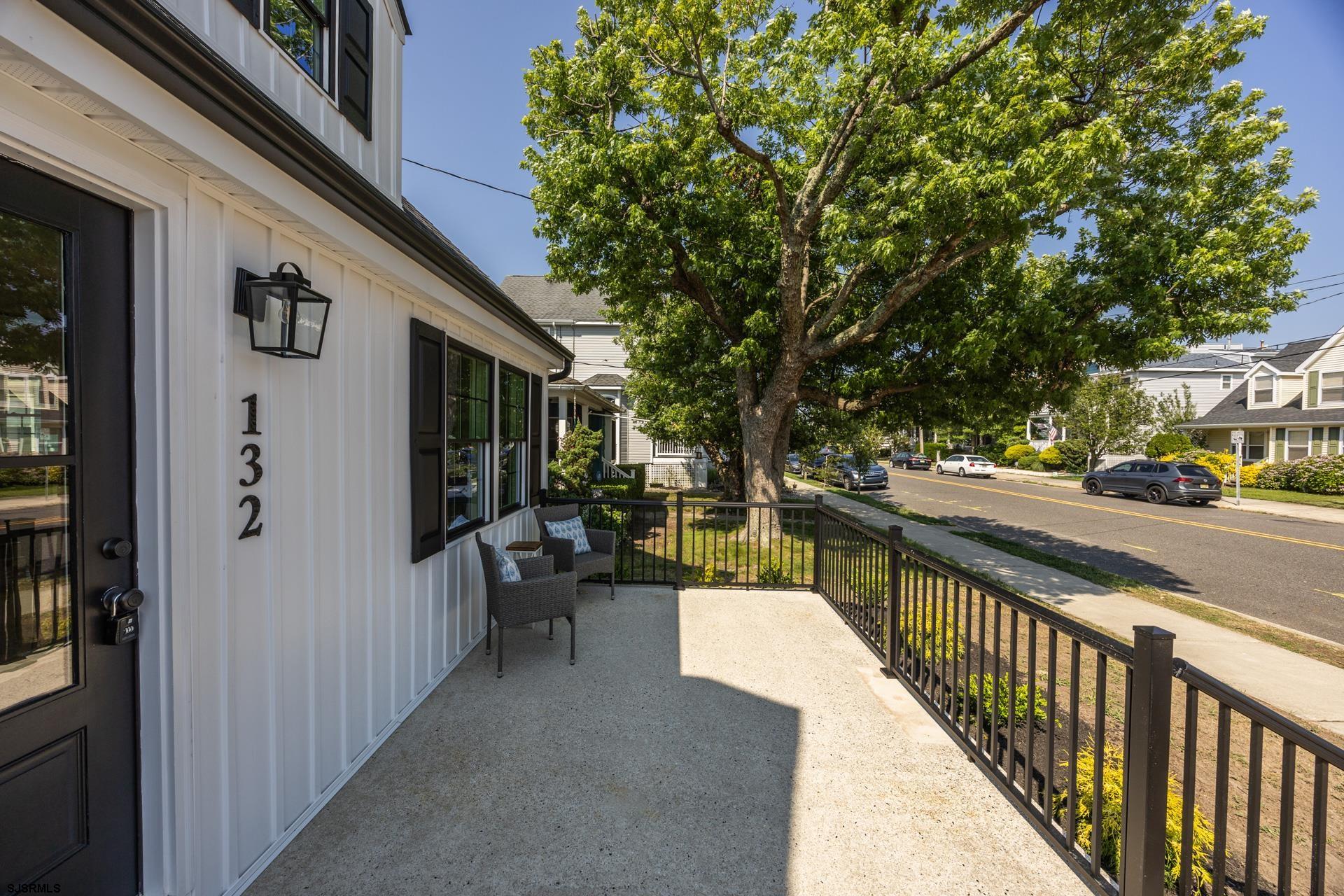 132 Simpson Avenue - Picture 2