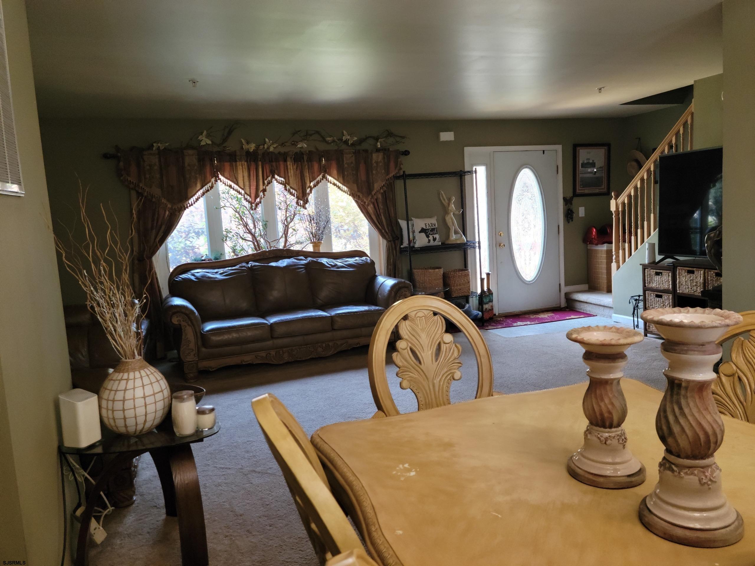200 Sycamore Avenue - Picture 3