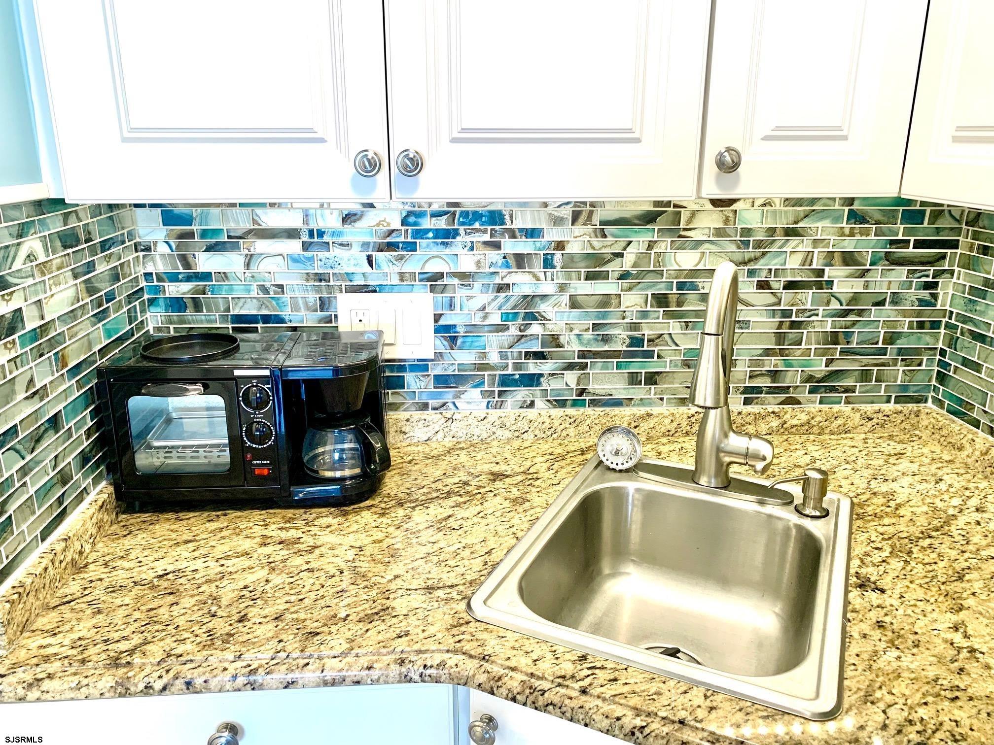 108 S Montpelier Avenue