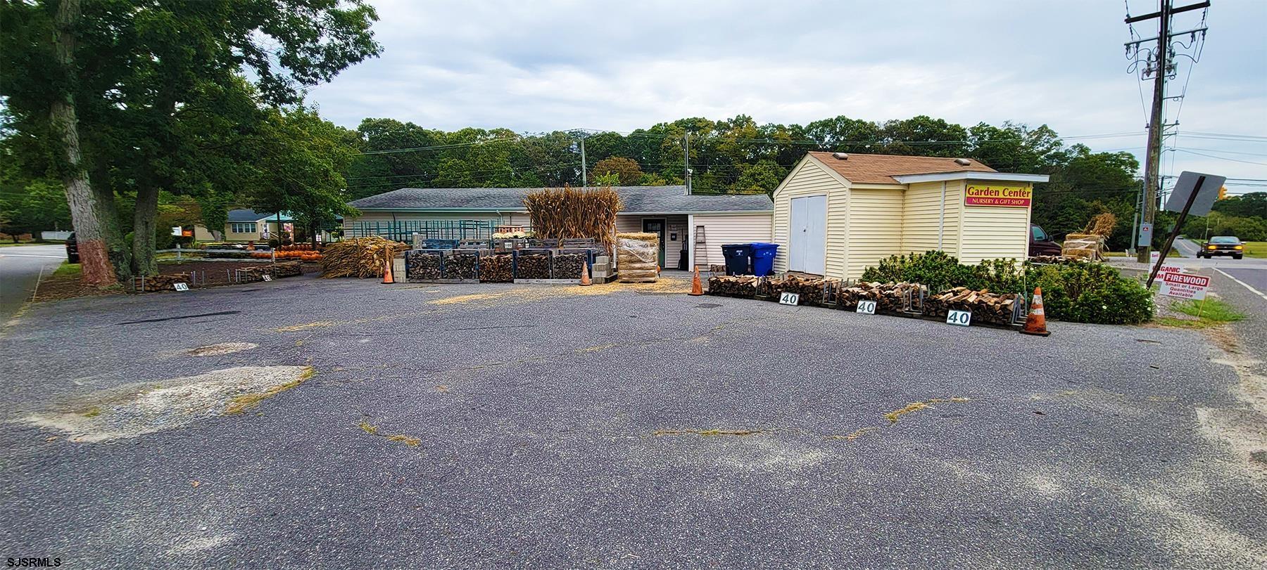 643 Zion Rd - Picture 2