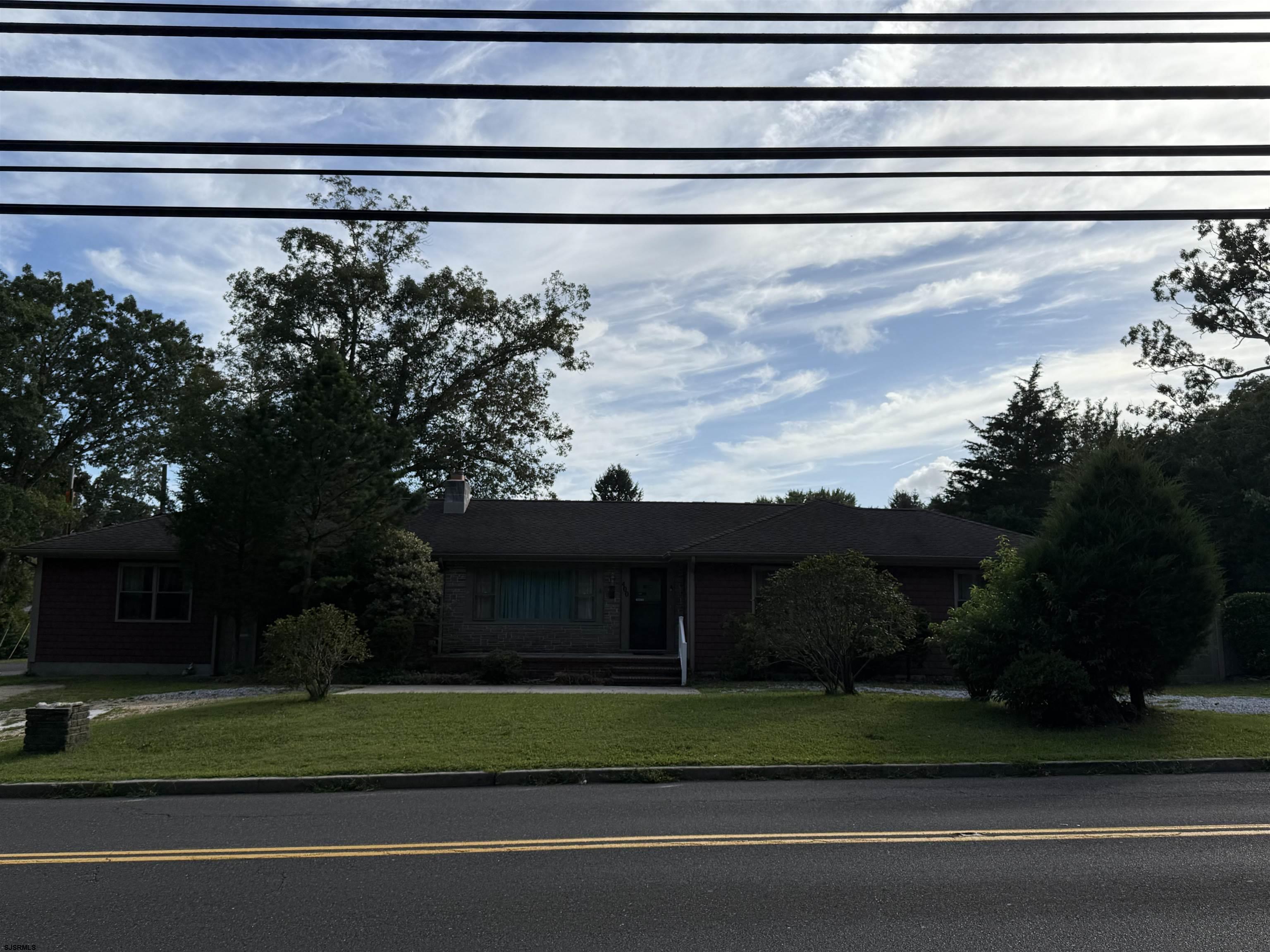 400 Dolphin Avenue
