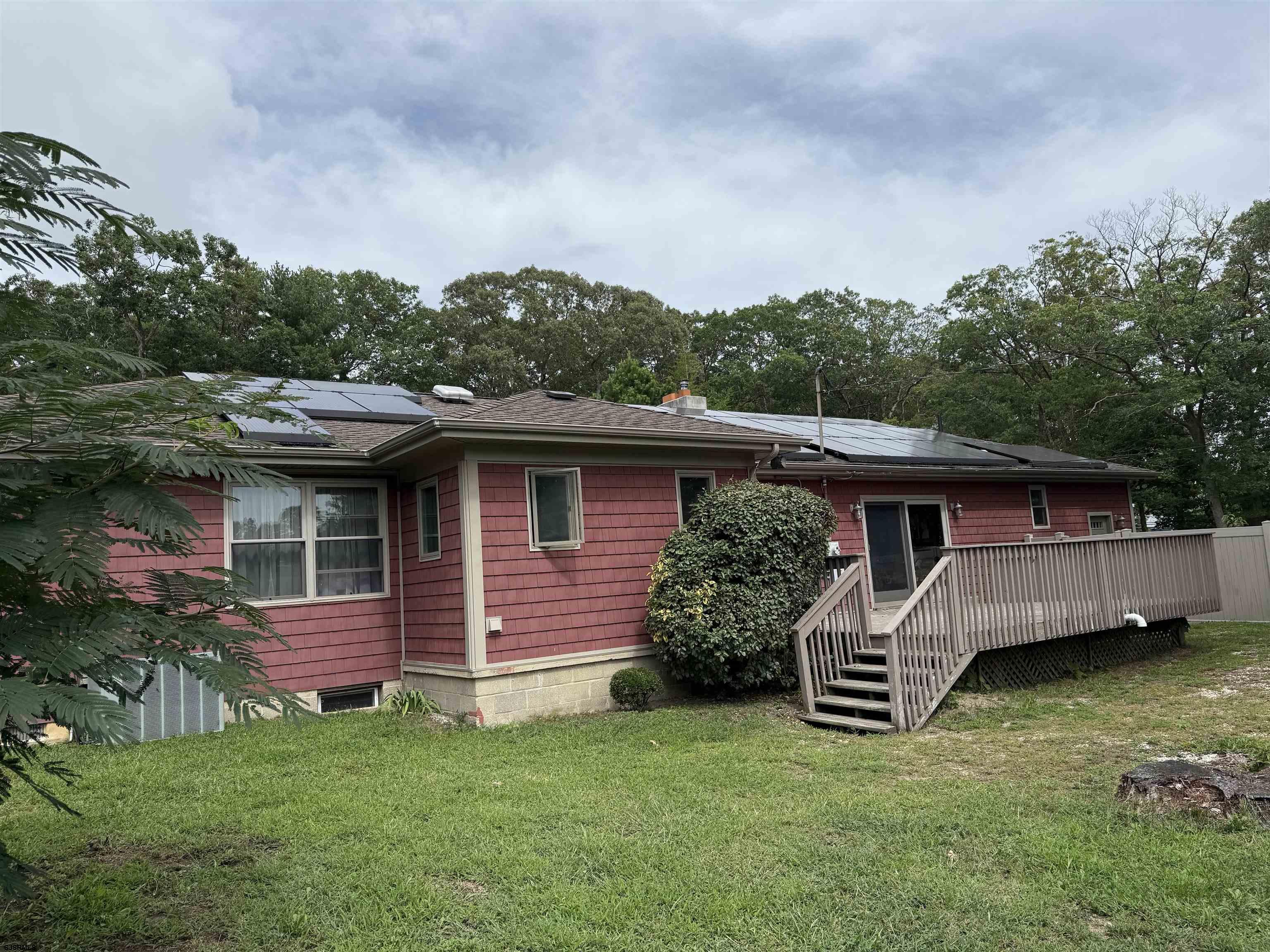 400 Dolphin Avenue
