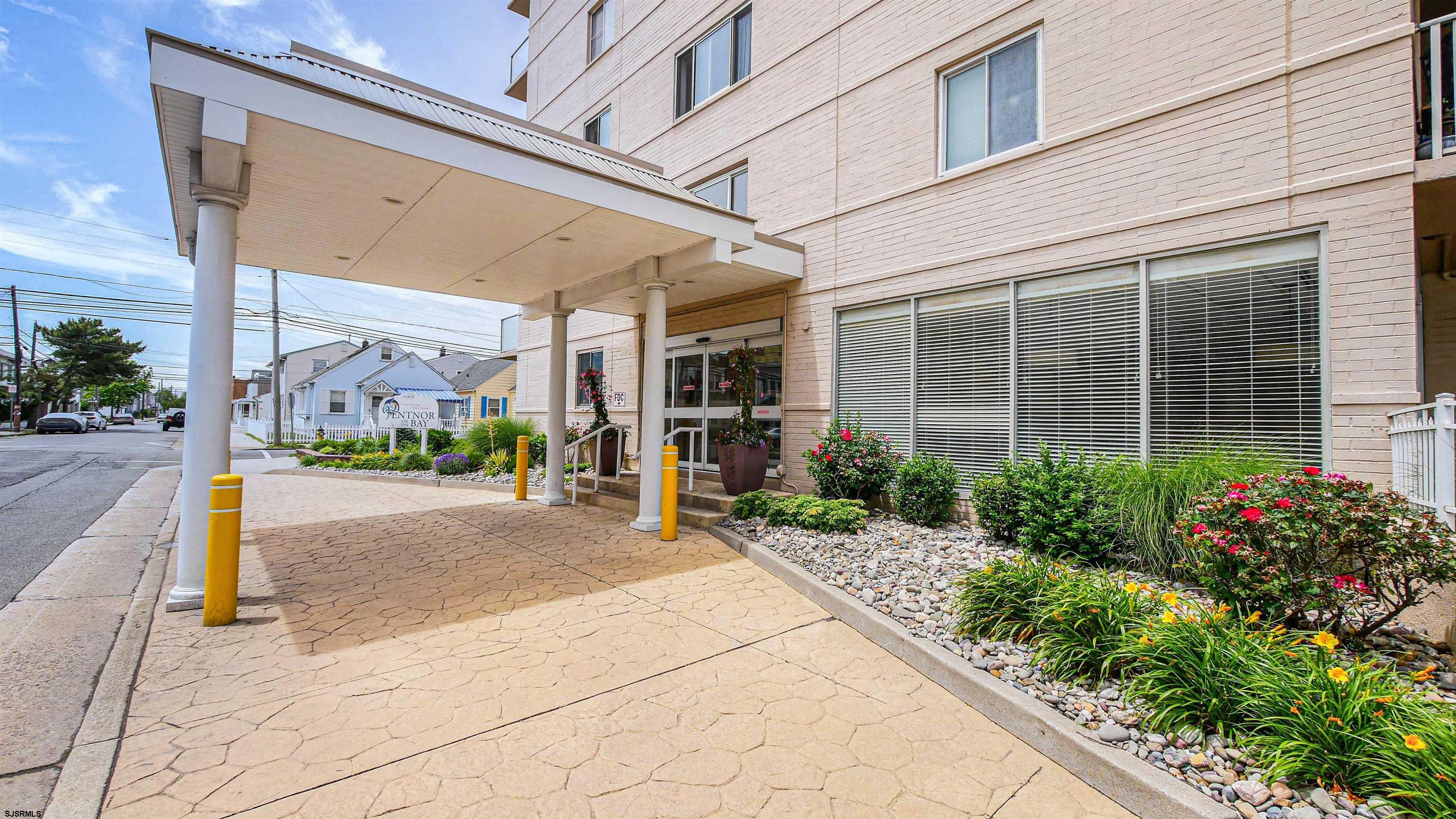 6101 Monmouth Avenue