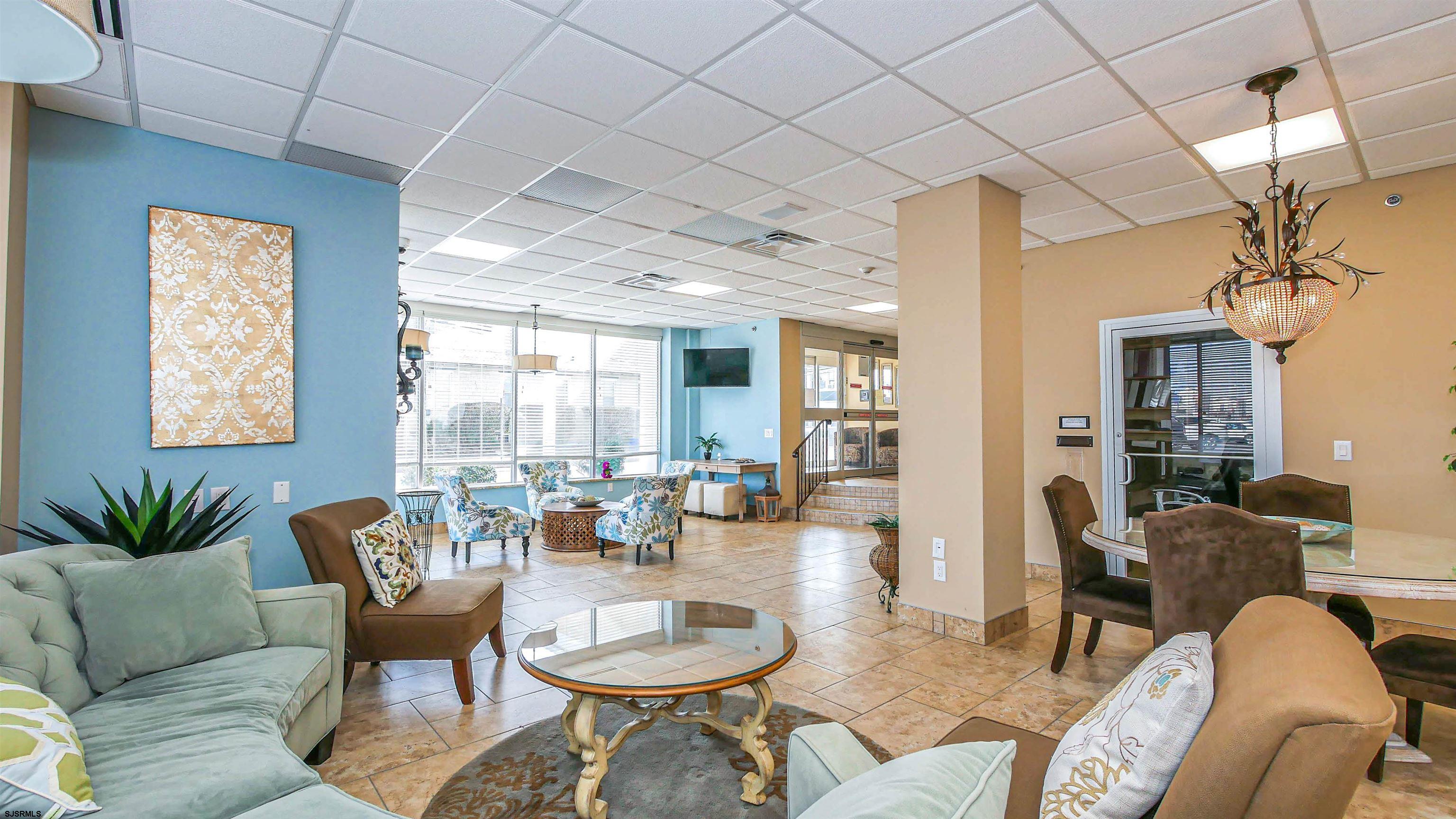 6101 Monmouth Avenue