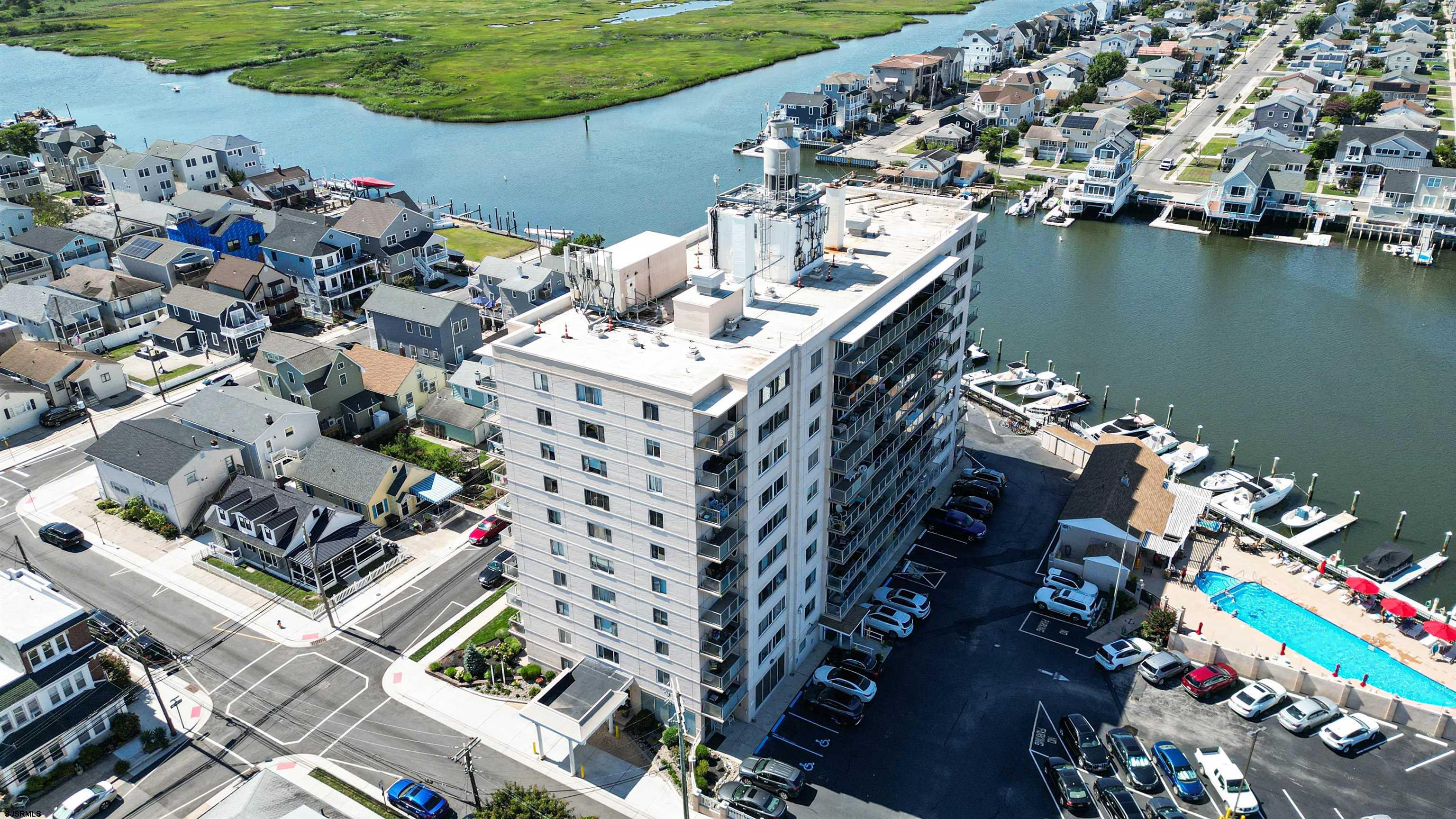 6101 Monmouth Avenue