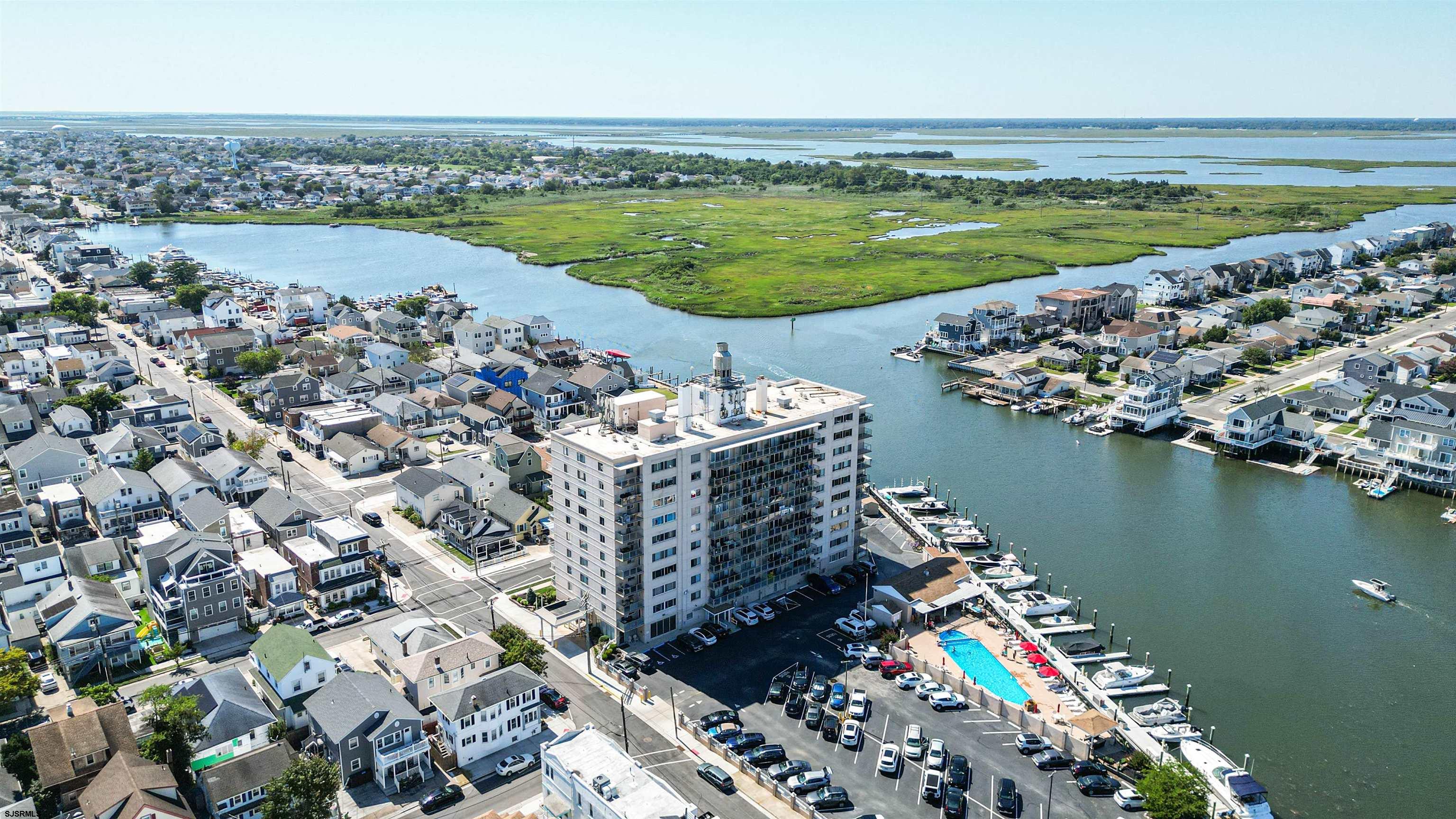 6101 Monmouth Avenue