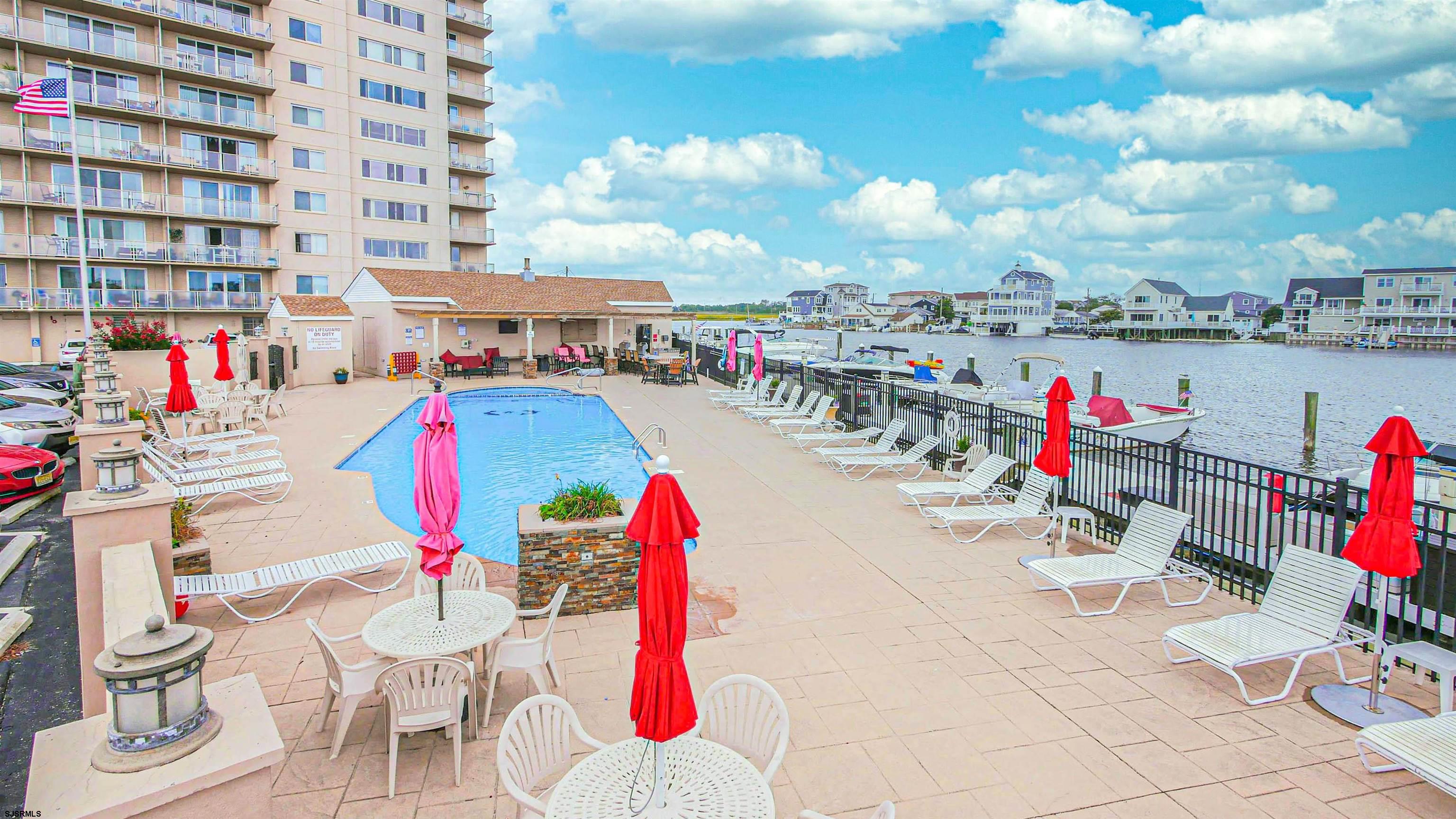 6101 Monmouth Avenue