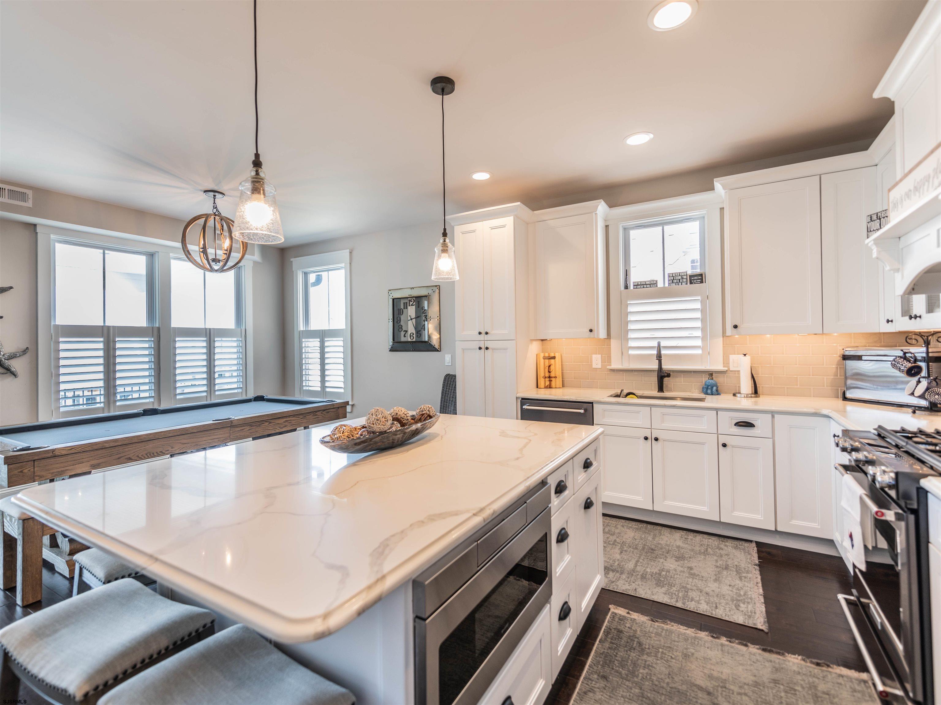 1019 Central Avenue - Picture 1