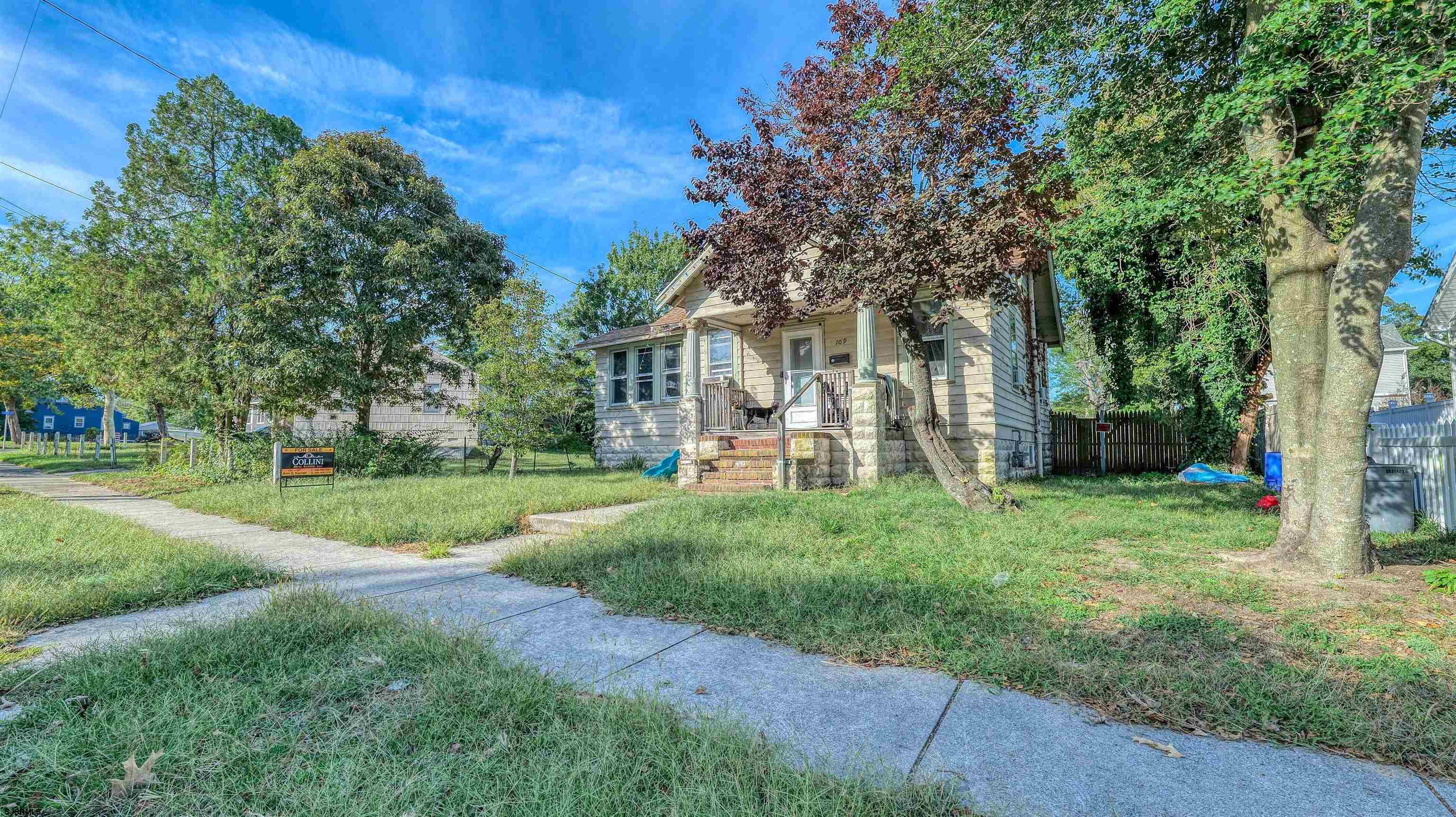 109 E Cedar Avenue