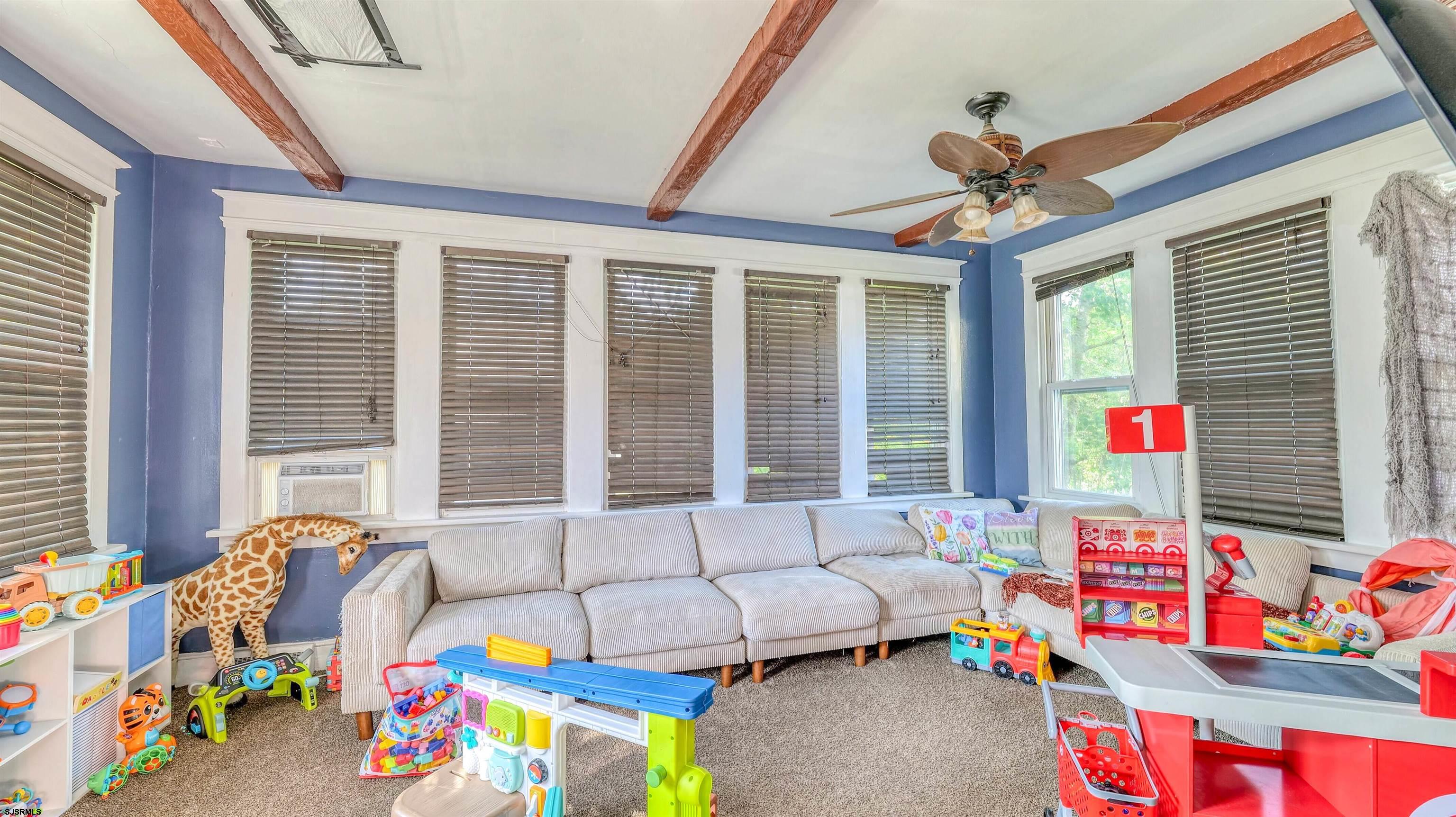 109 E Cedar Avenue - Picture 3
