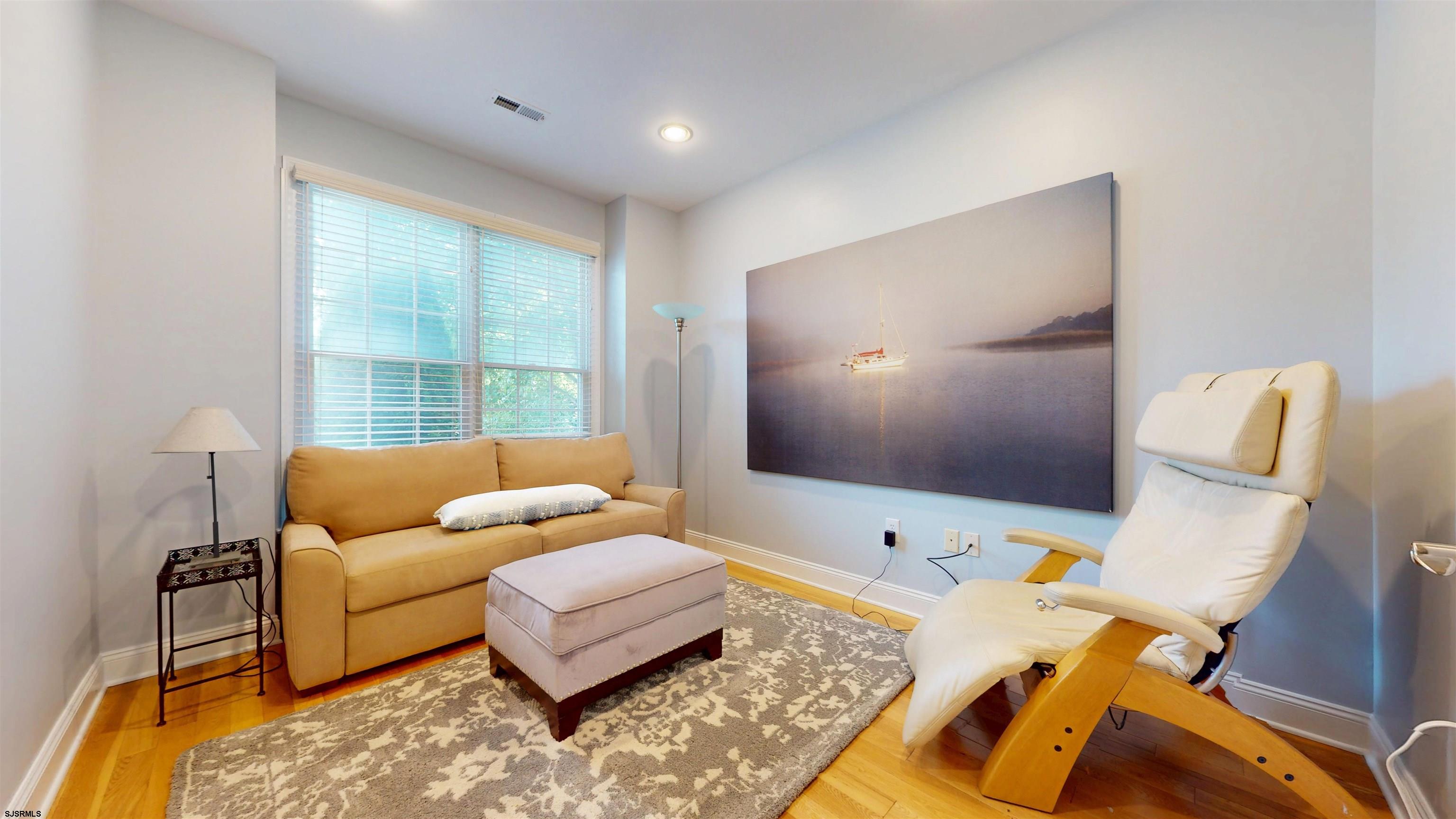334 W Ocean Heights Avenue #112 Ave