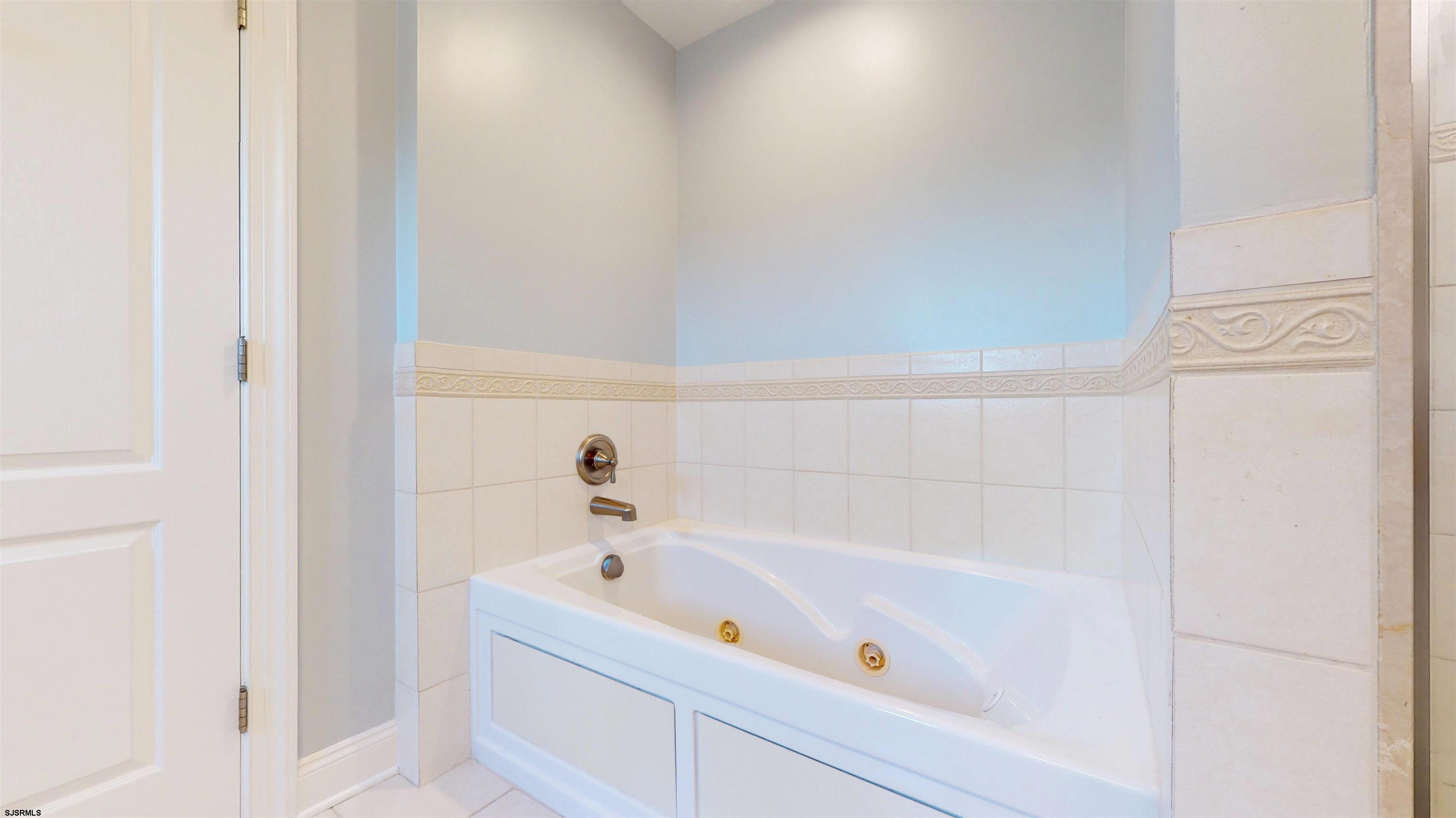 334 W Ocean Heights Avenue #112 Ave