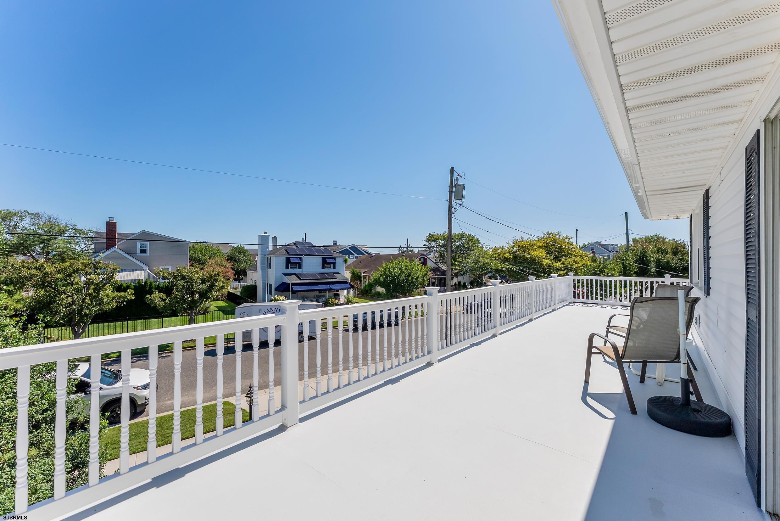 312 W Surf Road