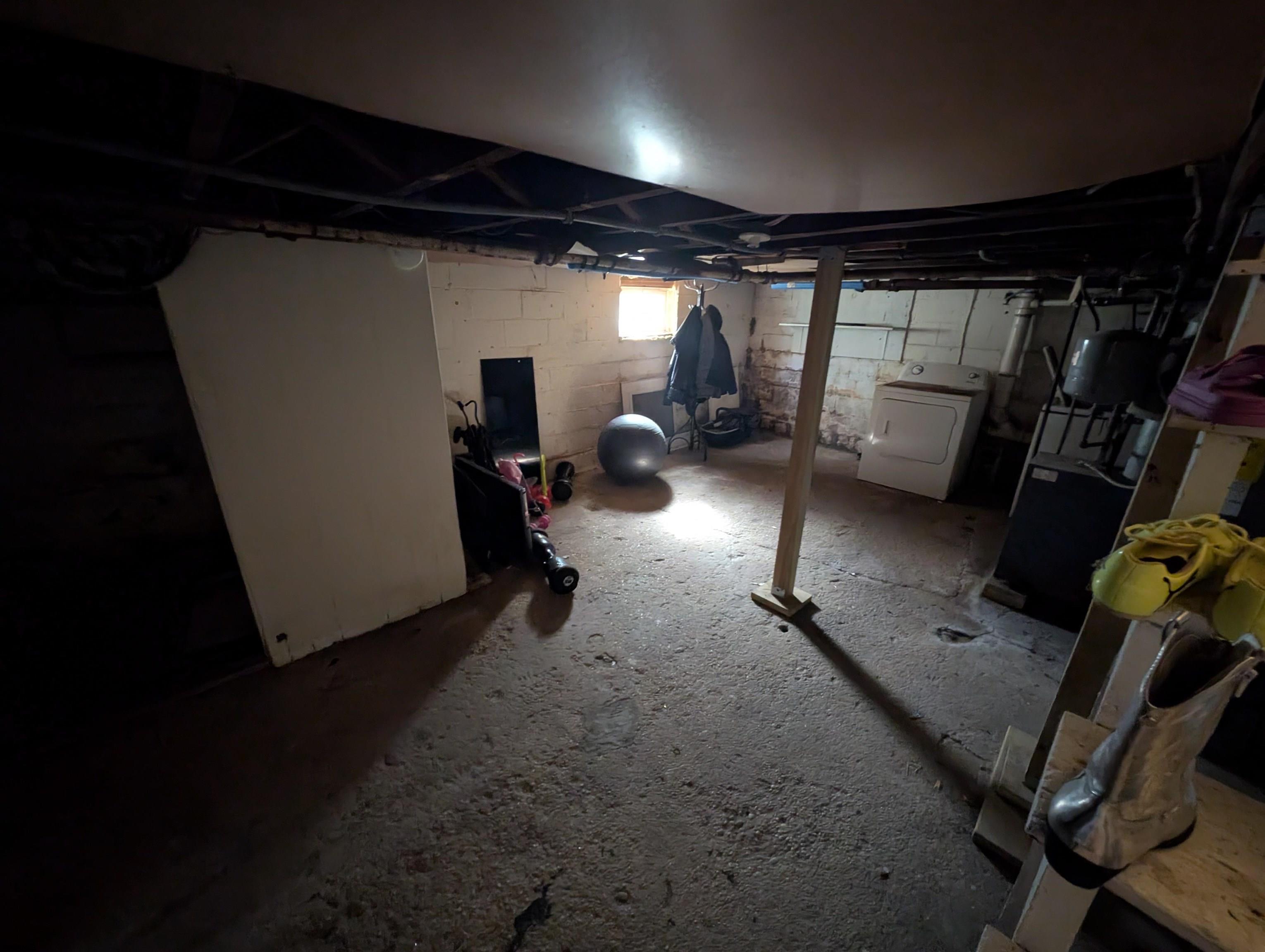 237 Guard Pl - Picture 4