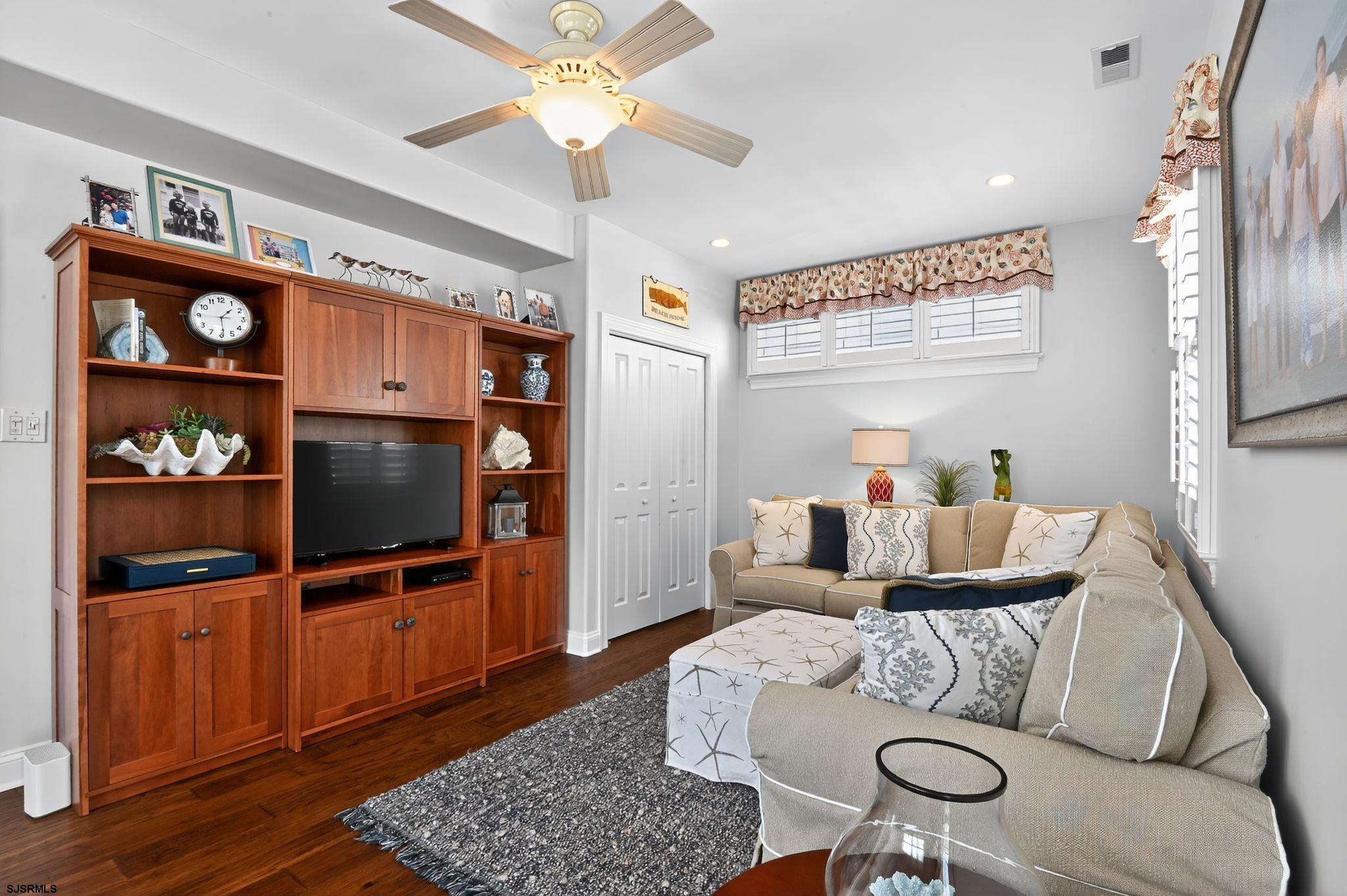 713 2nd St.