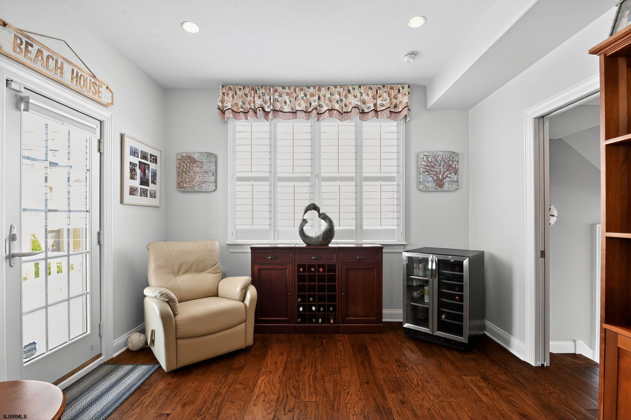 713 2nd St.