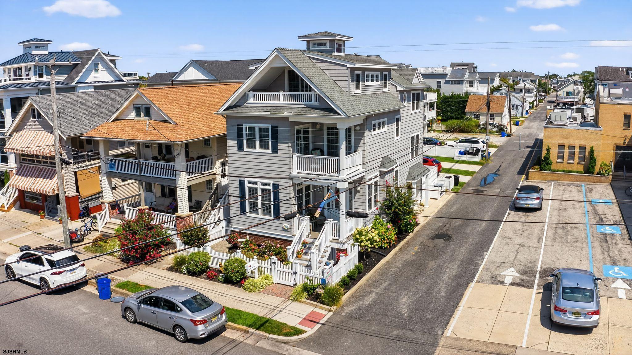 713 2nd St.