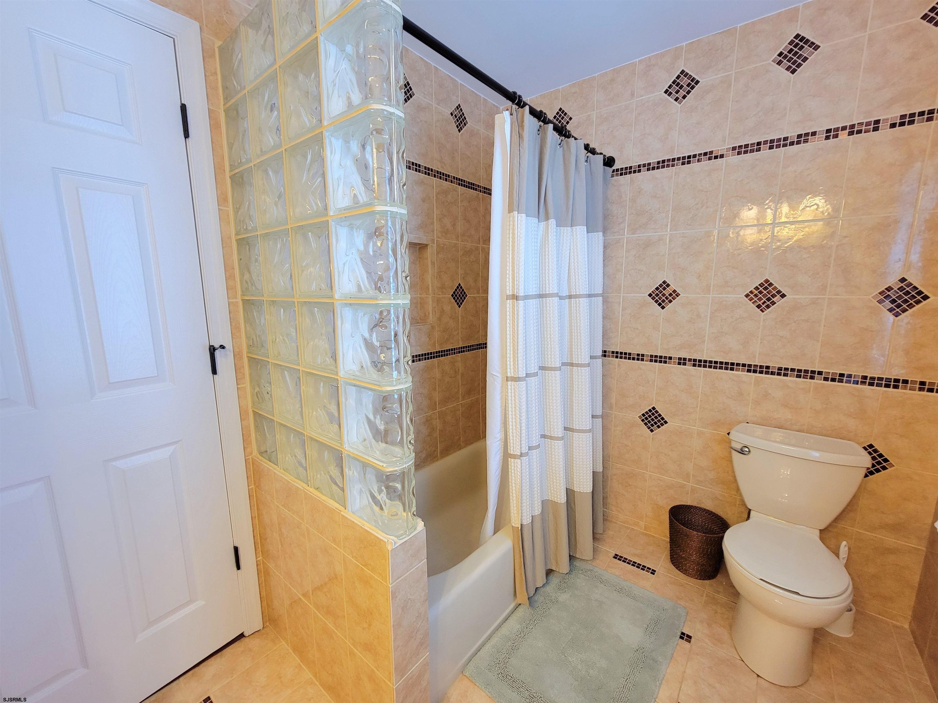 106 Rainbow Trail