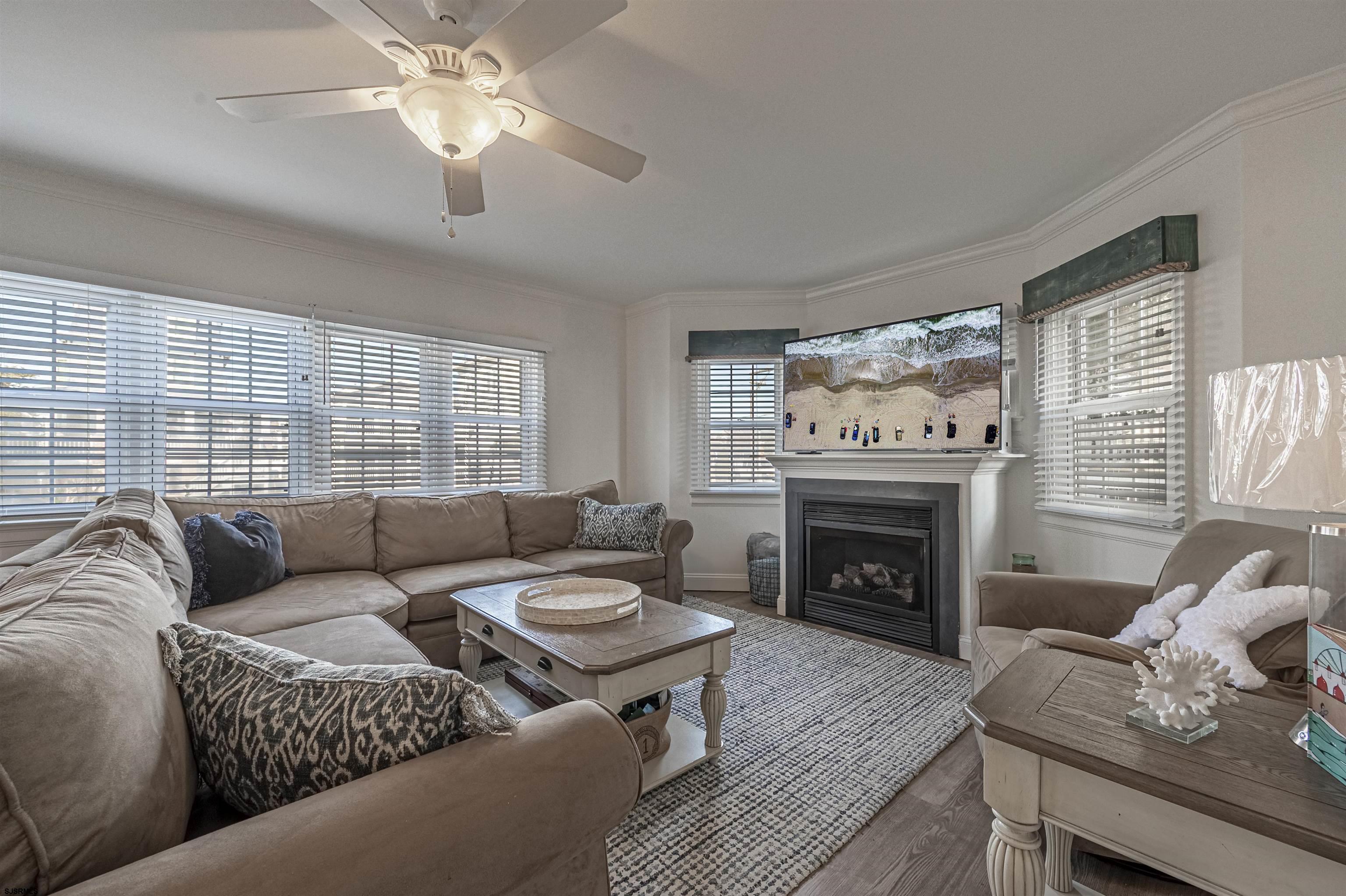 609 Wesley Avenue